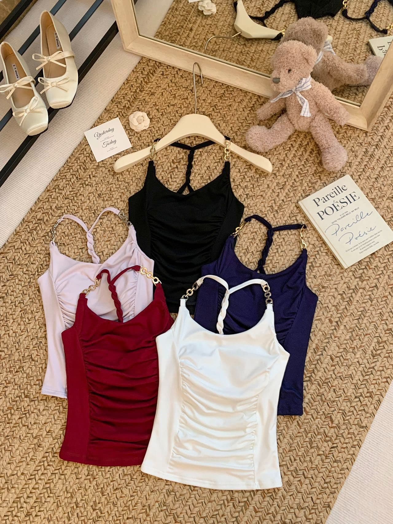 숙녀 체인 행침 목 벨트 가슴 패드 캐미솔 아름다움 뒤로 주름 허리 수축 디자인 센스 맨위 상세 이미지 31