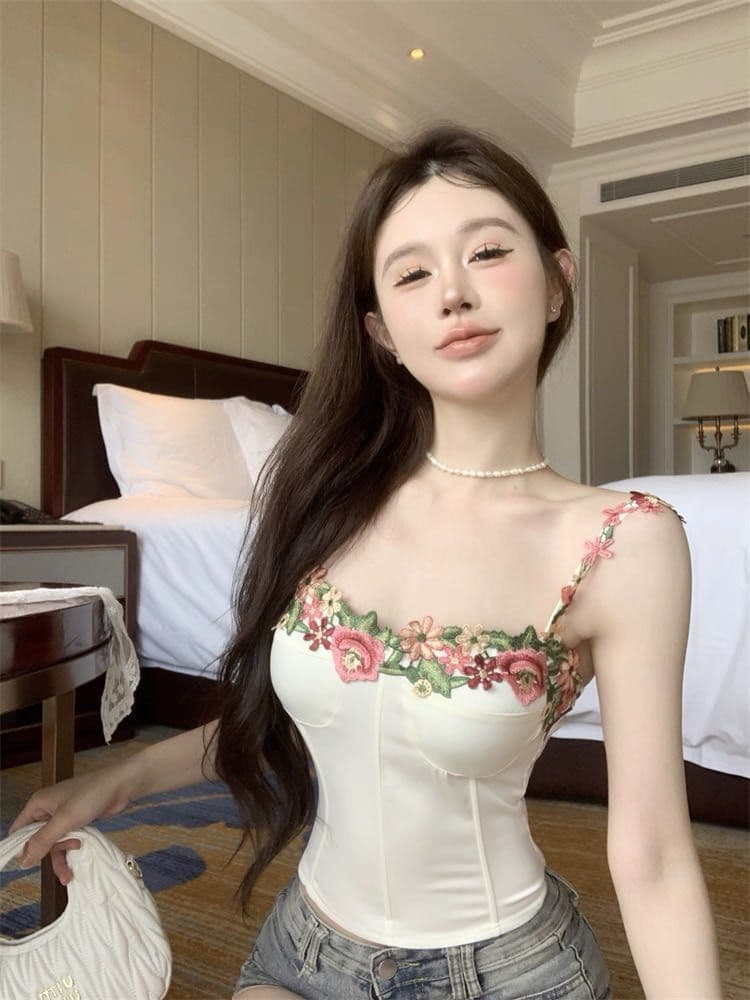 자수 꽃 새틴 캐미솔 외출용 여름 태국 사람 스타일 달콤한 핫걸 생선뼈 튜브탑 맨위 상세 이미지 9
