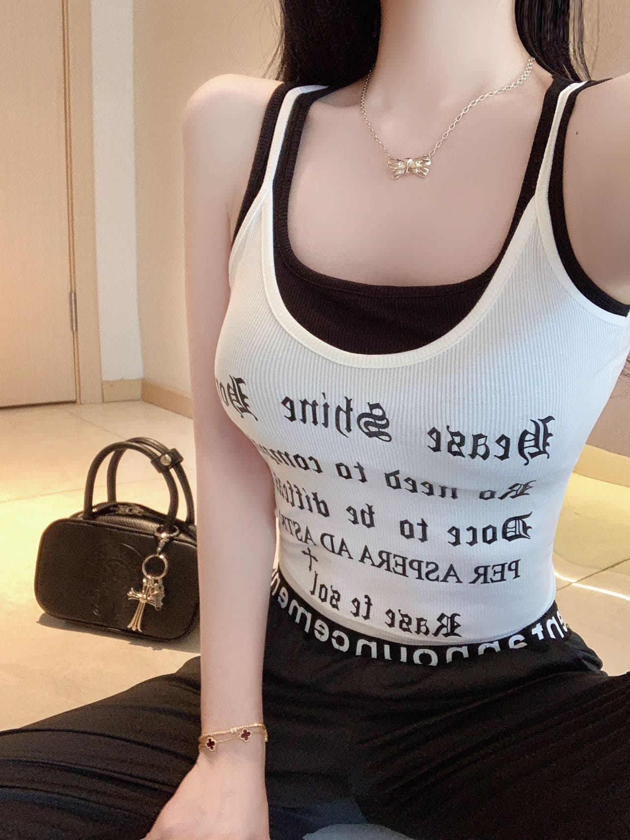 아메리칸 핫걸 알파벳 프린트 페이크 레이어드 디자인 센스 캐미솔 2026 여름 새로운 몸매 가꾸기 맨위 트렌디 상세 이미지 31