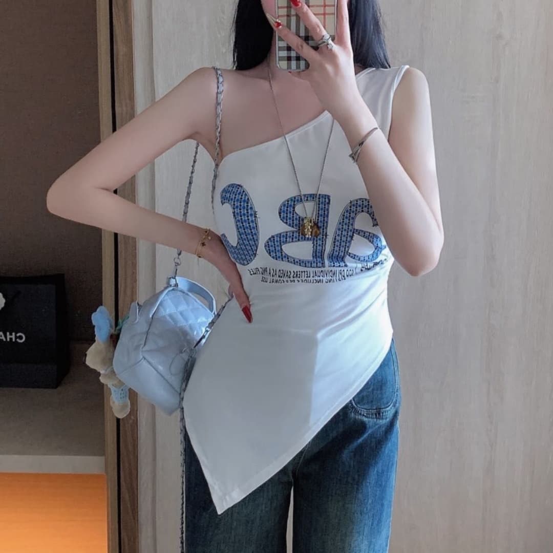 레트로 핫걸 바람 비스듬한 어깨 반팔 티셔츠 여성 셔츠 알파벳 프린트 오프숄더 불규칙 맨위