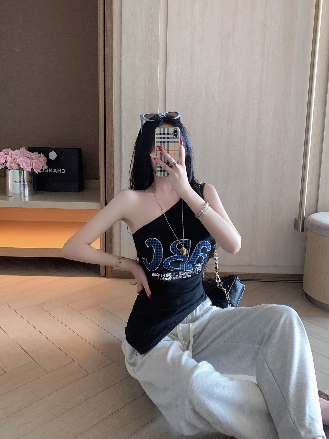 레트로 핫걸 바람 비스듬한 어깨 반팔 티셔츠 여성 셔츠 알파벳 프린트 오프숄더 불규칙 맨위 상세 이미지 15