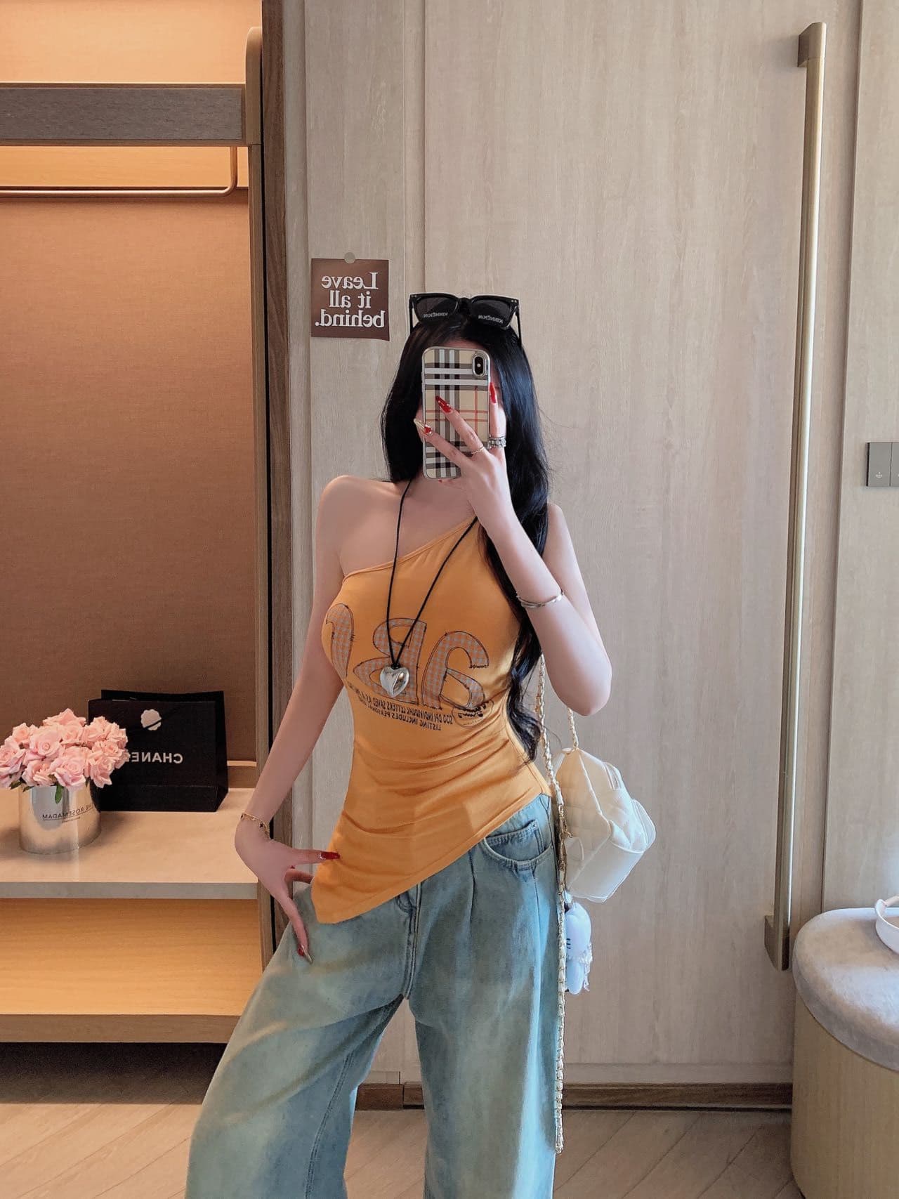 레트로 핫걸 바람 비스듬한 어깨 반팔 티셔츠 여성 셔츠 알파벳 프린트 오프숄더 불규칙 맨위 상세 이미지 22