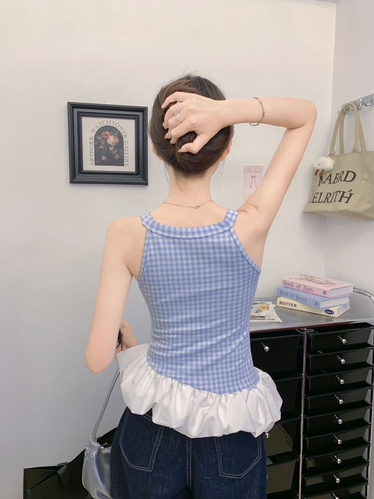 여름 새로운 불규칙 패치워크 파란색 체크무늬 캐미솔 외출용 디자인 몸매 가꾸기 벨트 가슴 패드 상세 이미지 7