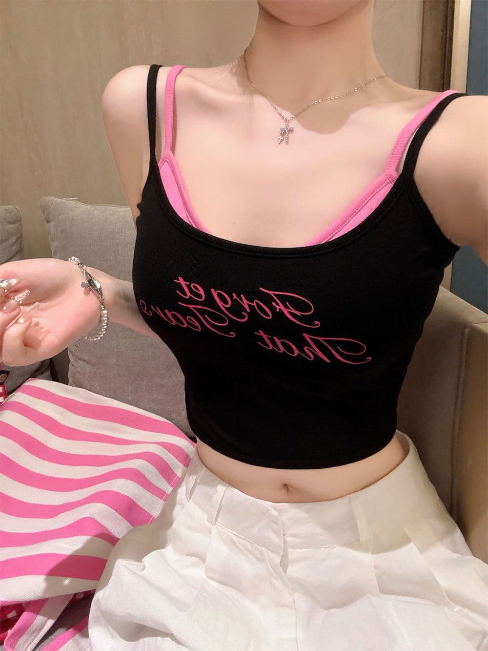 달콤한 차가운 바람 핫걸 패치워크 색상 페이크 레이어드 슬립 작은 조끼 여성 여름 한국 스타일 디자인 알파벳 프린트 쇼트 스타일 맨위 상세 이미지 5