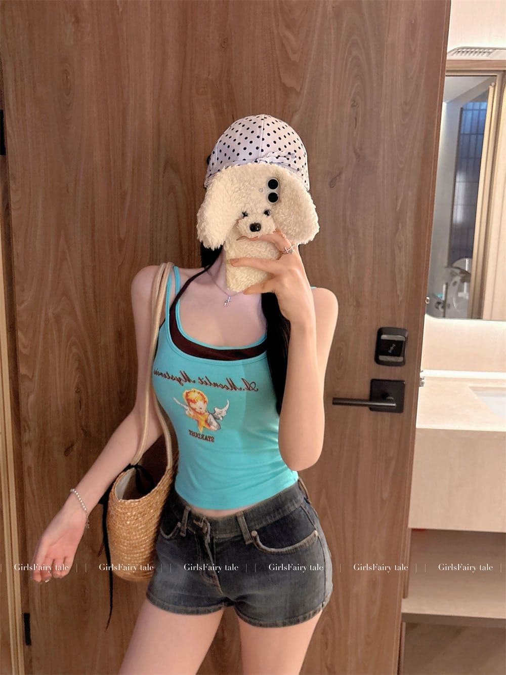 페이크 레이어드 디자인 센스 양어깨 캐미솔 원피스 몸매 가꾸기 슬림해 보이는 작은 대중 다용도 도파민 아름다움 뒤쪽에 의류 상세 이미지 17
