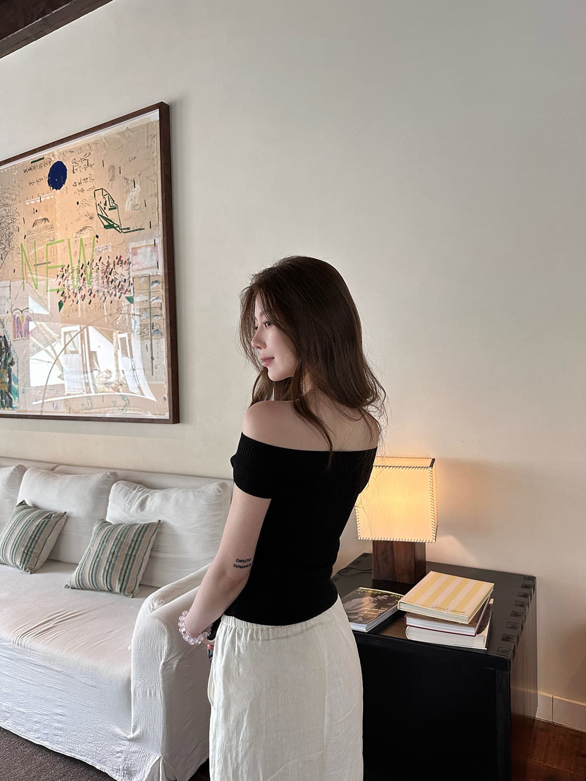 프랑스식 오프숄더 얼음 차가운 실크 니트 반팔 여성 여름 디자인 센스 작은 대중 몸매 가꾸기 고급 센스 오프숄더 맨위 상세 이미지 32