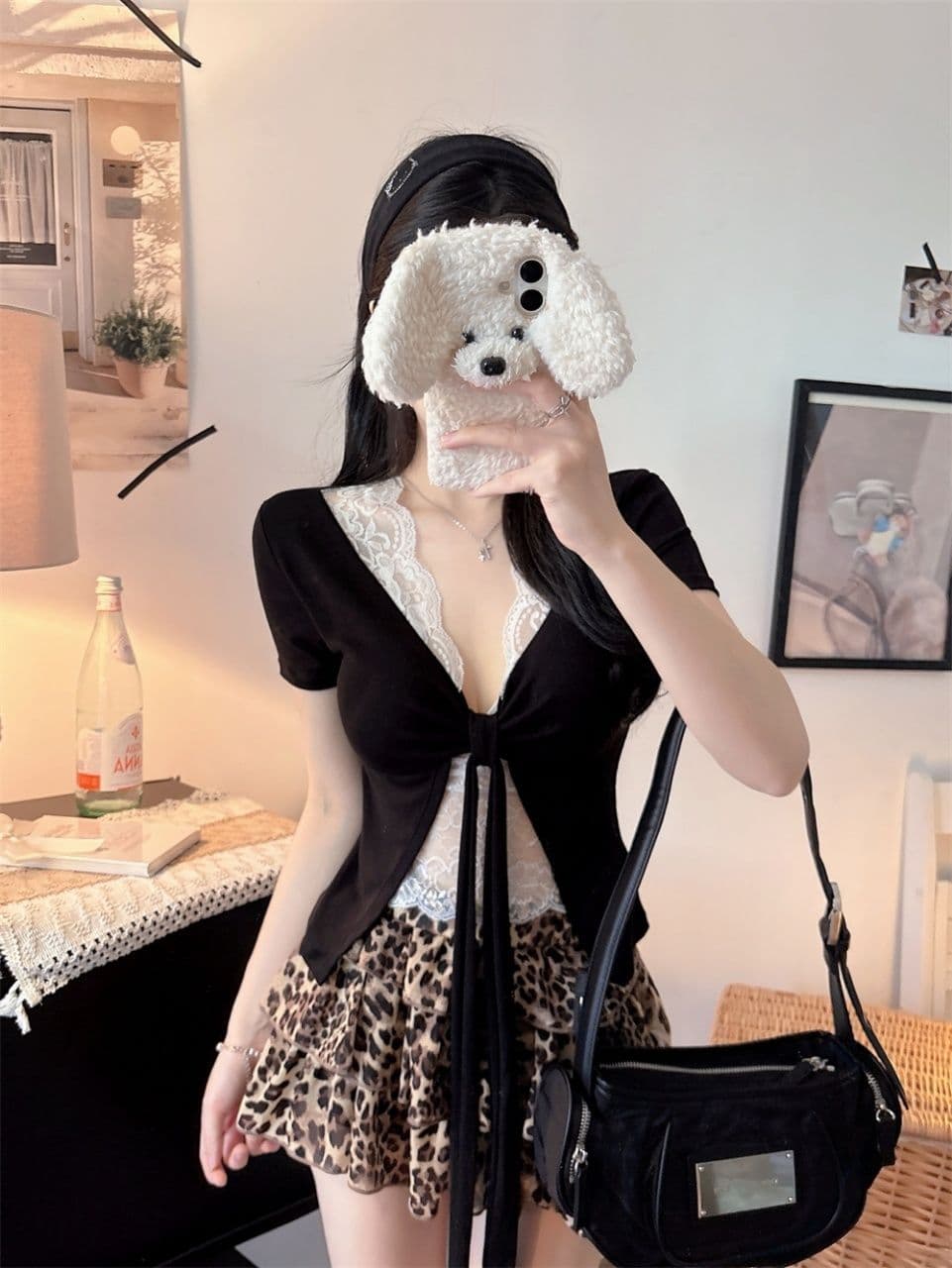 순수한 욕망 섹시함 레이스 측면 나비 넥타이 V넥 반팔 티셔츠 여성 여름 프랑스식 페이크 레이어드 벨트 가슴 패드 의류 상세 이미지 5