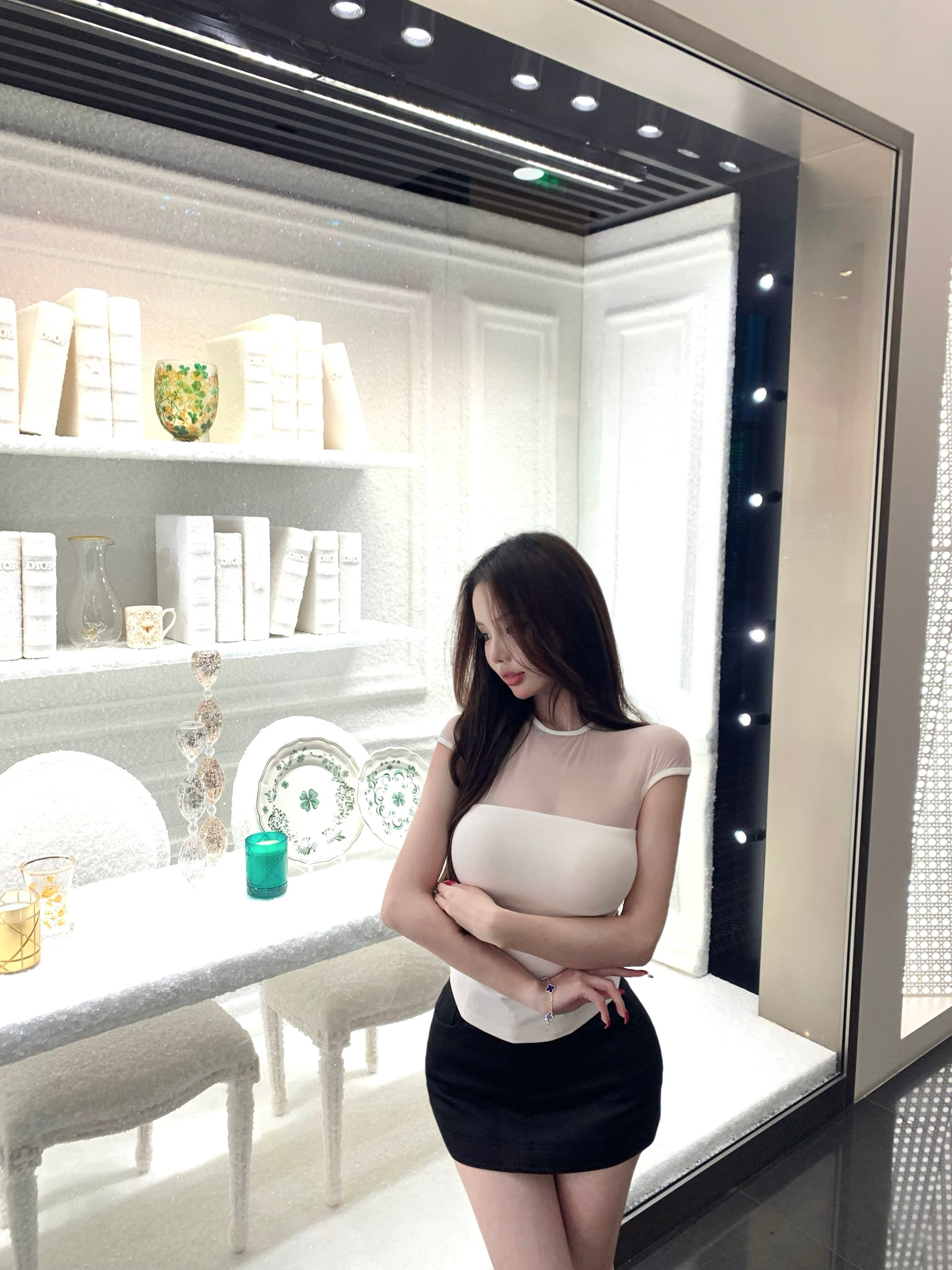망사 패치워크 시스루 반팔 티셔츠 여성 여름 핫걸 섹시함 몸매 가꾸기 타이트 벨트 가슴 패드 의류 상세 이미지 25