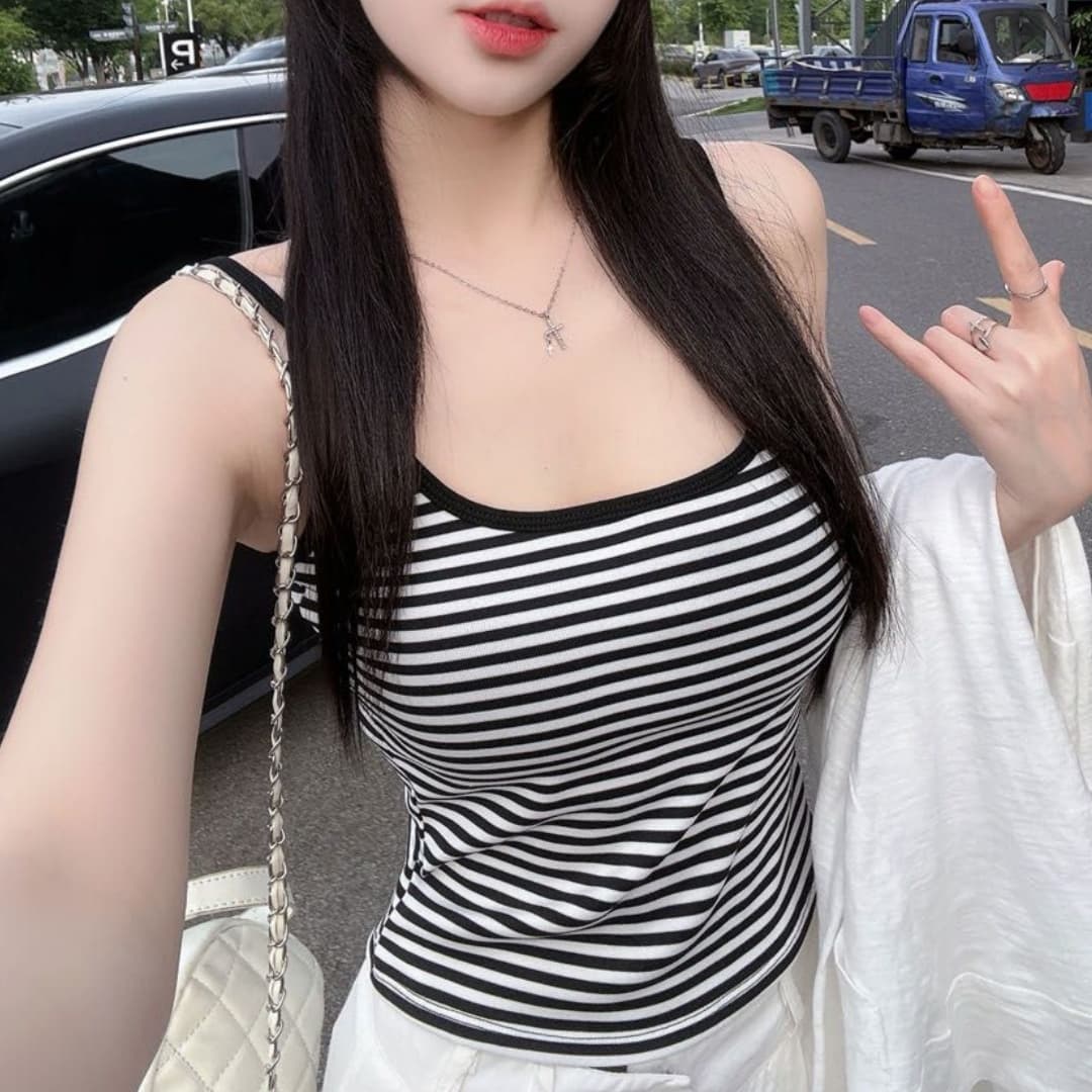 한 부서 캐주얼 바람 스트라이프 가슴 패드 조끼 여성 2026 봄 새로운 유연성 닫기 피팅 몸매 가꾸기 슬림해 보이는 인사이드 잡아라. 의류 이미지 3