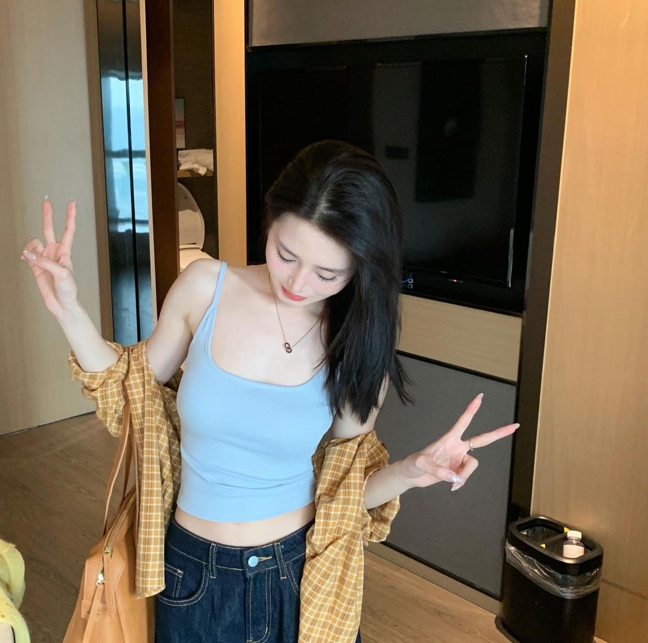 한 부서 캐주얼 바람 스트라이프 가슴 패드 조끼 여성 2026 봄 새로운 유연성 닫기 피팅 몸매 가꾸기 슬림해 보이는 인사이드 잡아라. 의류 상세 이미지 47