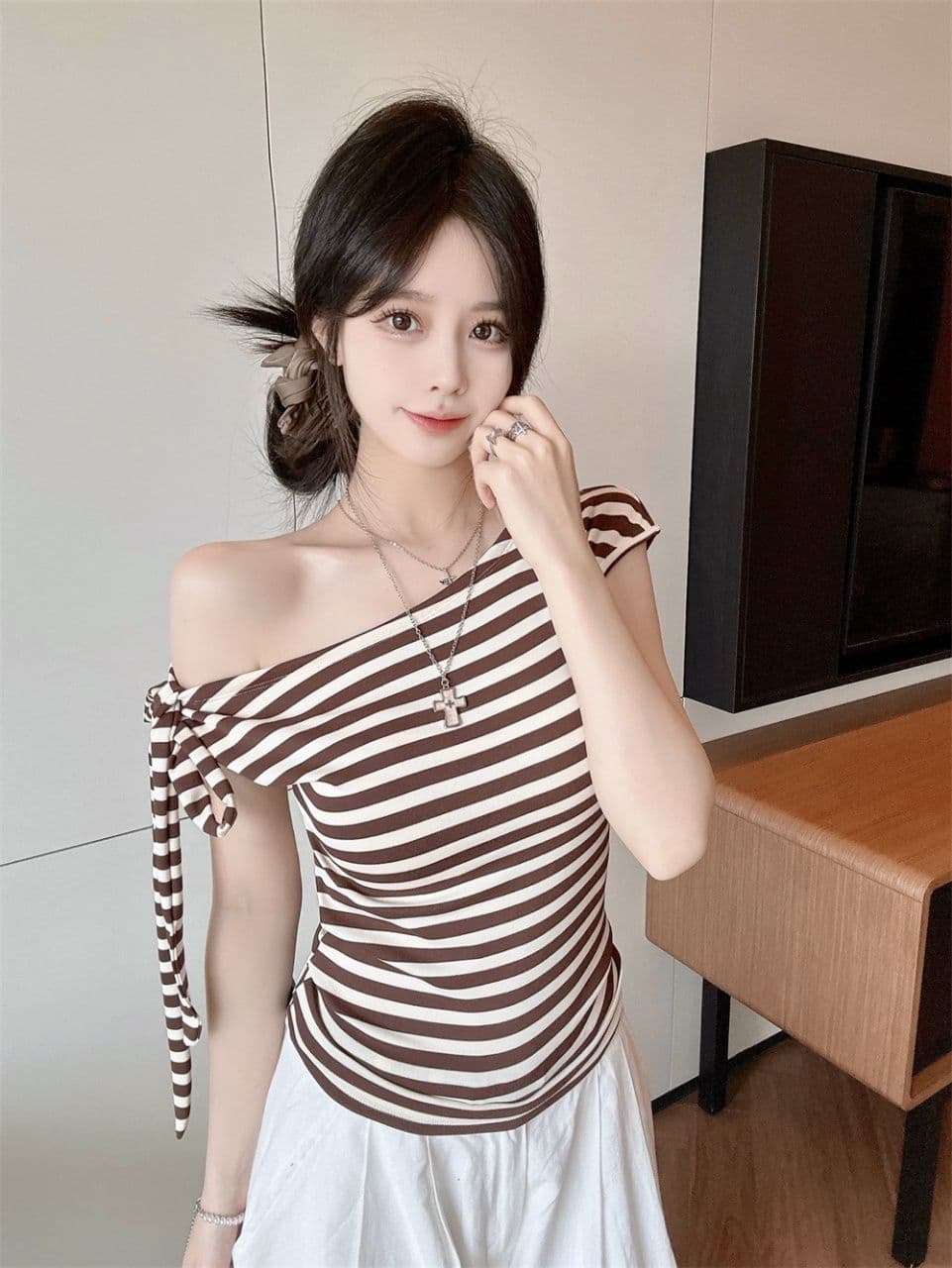 오프숄더 오프숄더 스트라이프 반팔 티셔츠 여성 여름 순수한 욕망 행침 목 리본 작은 셔츠 고유 한 아름다운 꼬집기 허리 위로 의류 상세 이미지 10