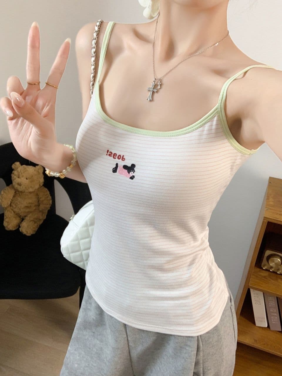 만화 강아지 자수 배색 캐미솔 여름 몸매 가꾸기 인사이드 가져 가라. 슬림해 보이는 만나는 쇼트 스타일 켜기 벨트 가슴 패드 상세 이미지 18