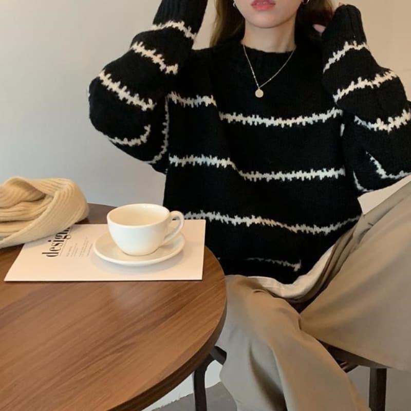 레트로 일본식 느긋한 루즈핏 스웨터 여자 두꺼운 가을 겨울 2026 새로운 긴팔 스트라이프 반하이넥 니트 스웨터 이미지 5