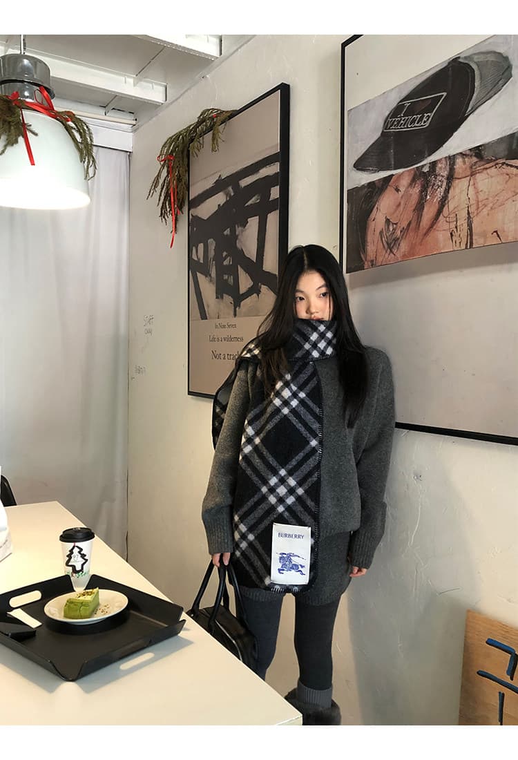 한 부서 느긋한 바람 부드러운 찹쌀 스웨터 여자 가을 겨울철 2026 새로운 라운드 넥 디자인 센스 루즈핏 니트 스웨터 투피스 세트 상세 이미지 17