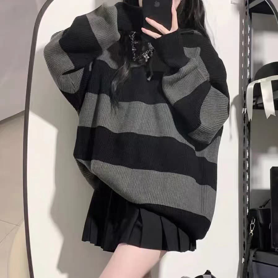 느긋한 바람 스트라이프 스웨터 여자 가을 겨울 루즈핏 느긋한 일본식 레트로 학원 스타일 풀오버 니트 스웨터