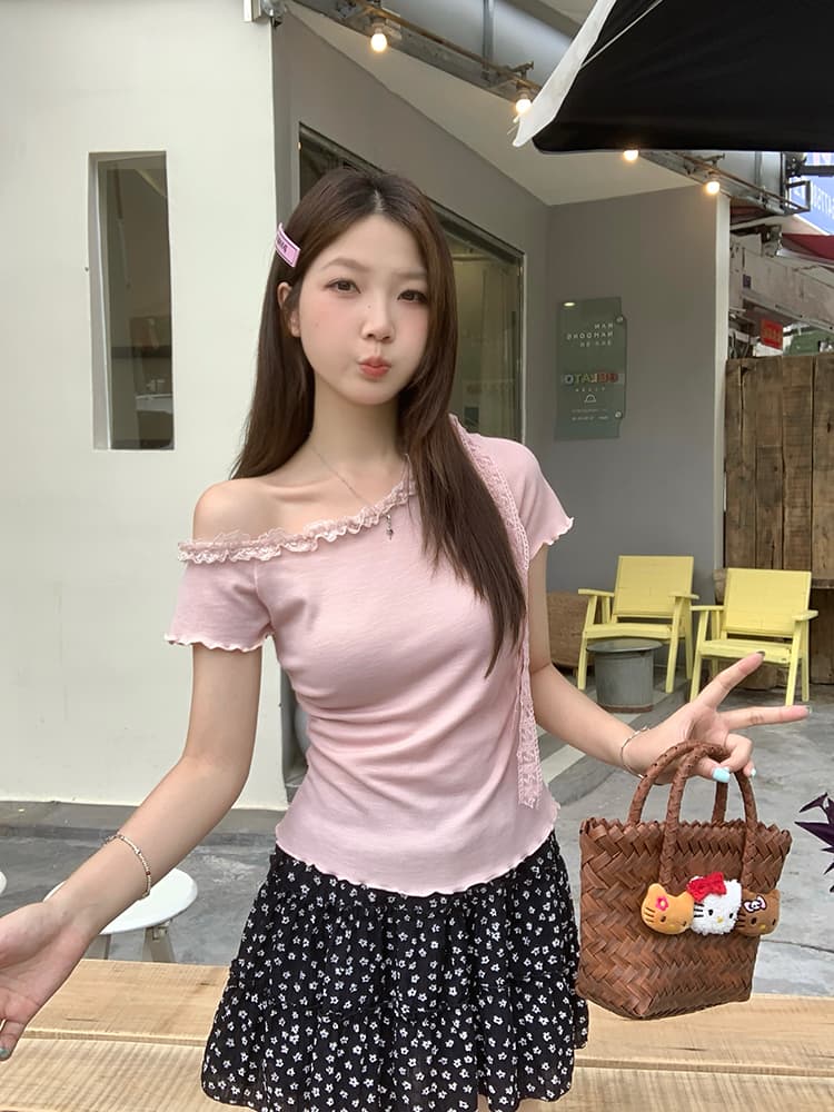 통통한 여동생 여름 새로운 달콤한 스타일 비스듬한 어깨 레이스 조각 레이스업 펌프 Pleat 디자인 센스 품격 반팔 맨위 상세 이미지 26