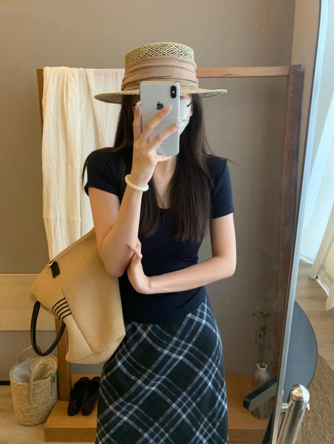 여름 새로운 고급 센스 레트로 슬림해 보이는 몸매 가꾸기 티셔츠 여성 여름 허리 수축 체크무늬 반신 스커트 투피스 세트 상세 이미지 5