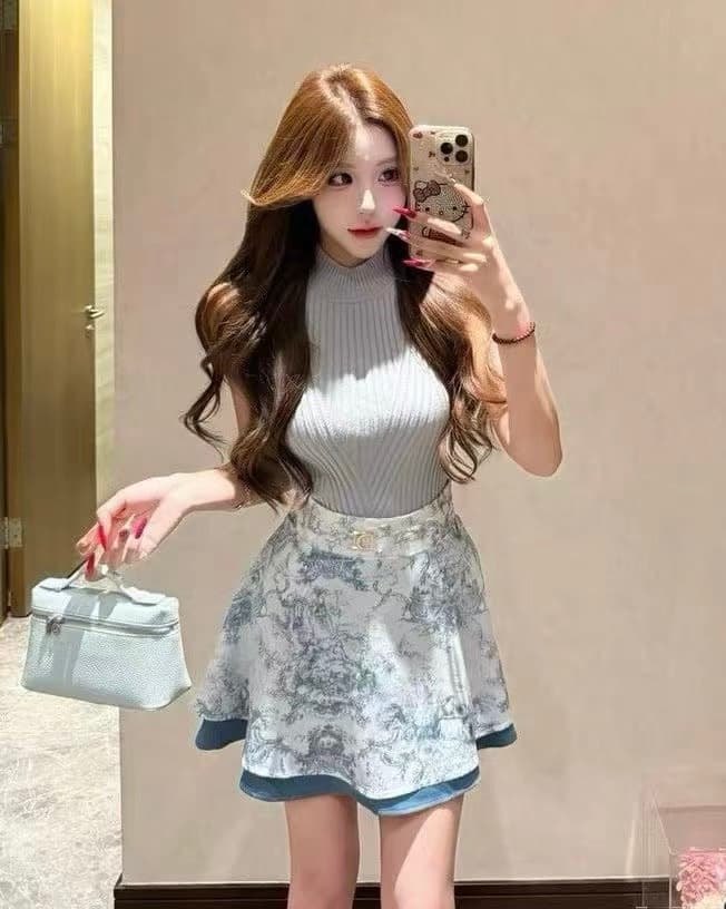 한 부서 품격 작은 샤넬 스타일 세트 여성 2026 여름 어깨 민소매 니트 조끼 수묵화 미니 스커트 투피스 세트 이미지 2