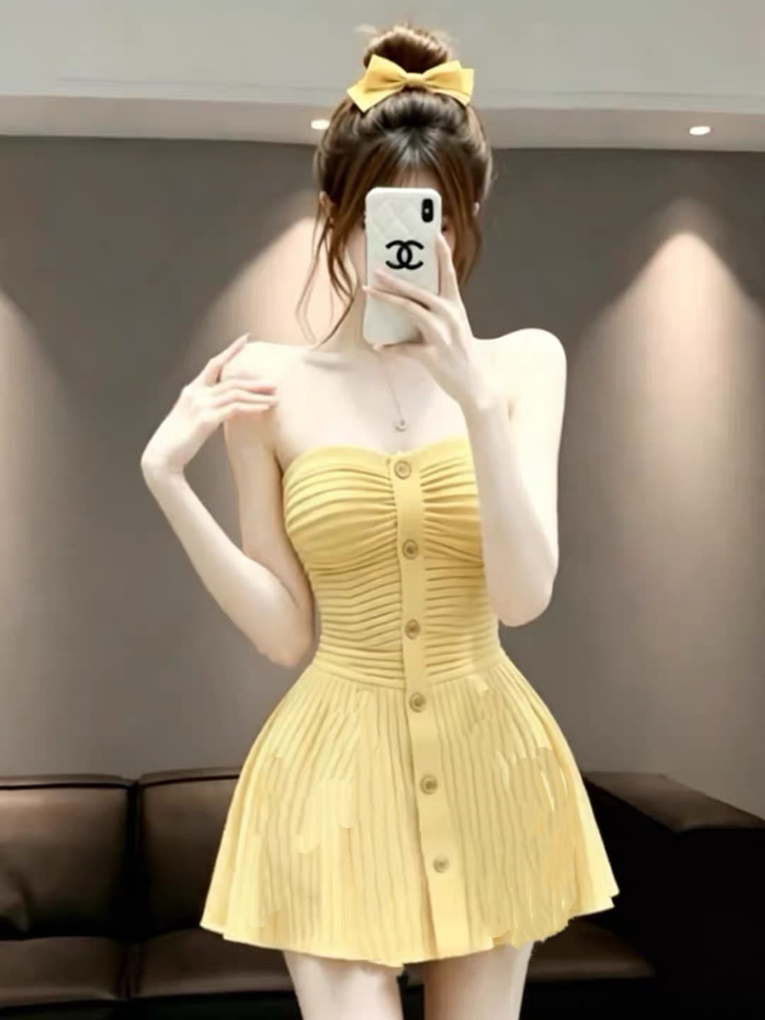 도파민 핫걸 바람 황색 니트 튜브탑 여성 드레스 여름 새로운 주름 허리 수축 슬림해 보이는 단추 미니 스커트 상세 이미지 4