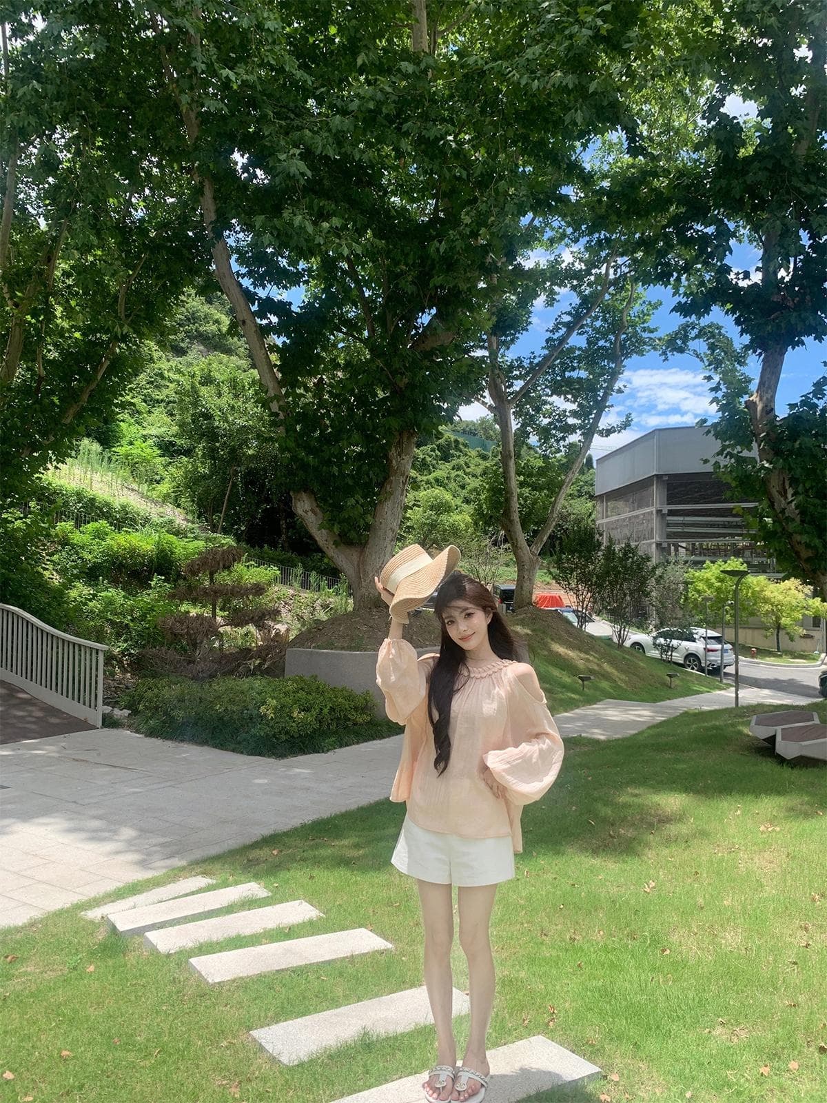 시나이 산 소녀 부드러운 질감 센스 쉬머 오프숄더 작은 셔츠 루즈핏 품격 맨위 이미지 2