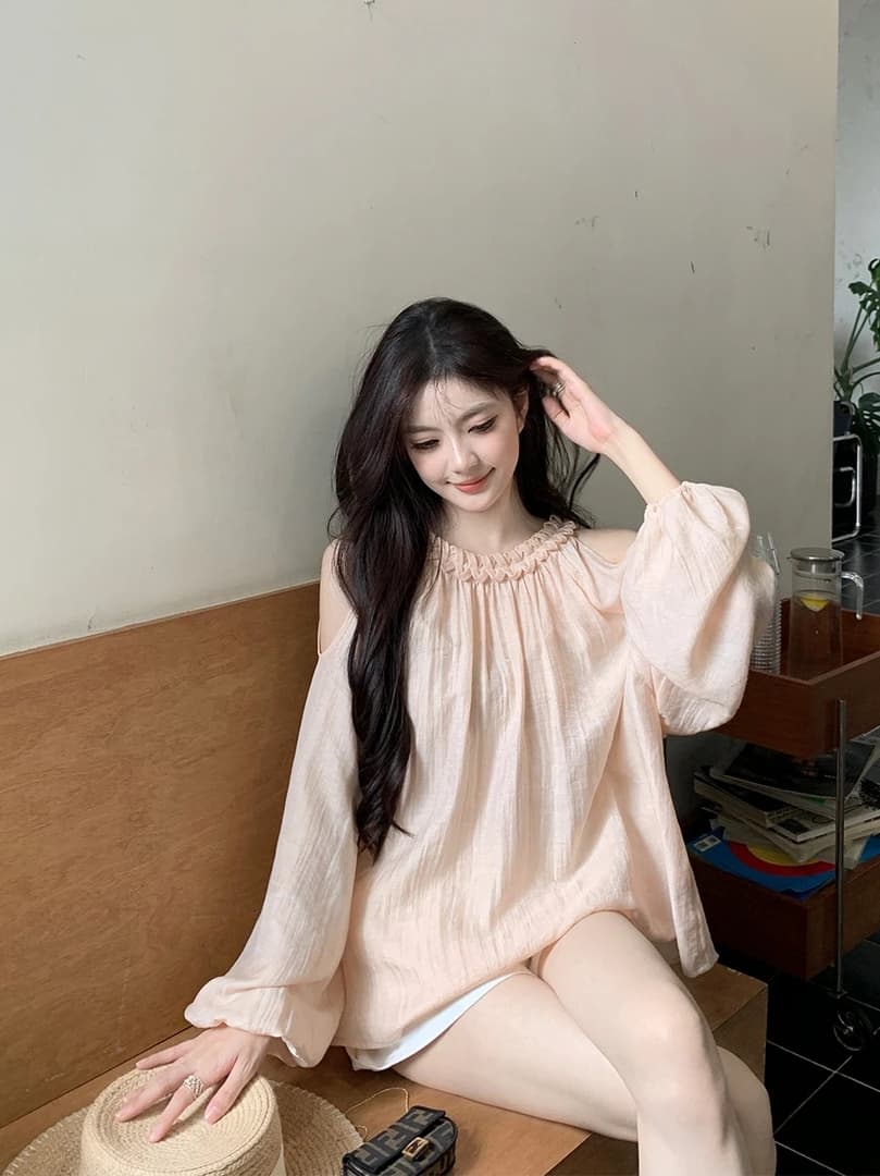 시나이 산 소녀 부드러운 질감 센스 쉬머 오프숄더 작은 셔츠 루즈핏 품격 맨위 상세 이미지 5