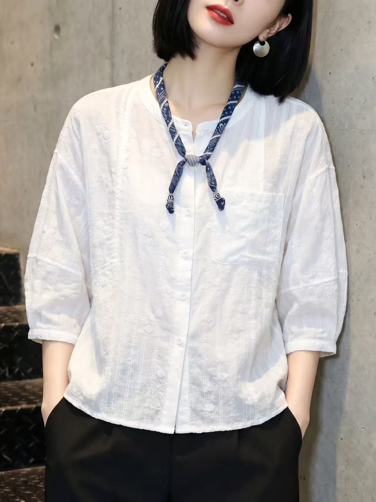 7부 소매 여성 셔츠 2026 여름 새로운 고급 외국 가스 화이트 셔츠 루즈핏 자수 맨위 이미지 4