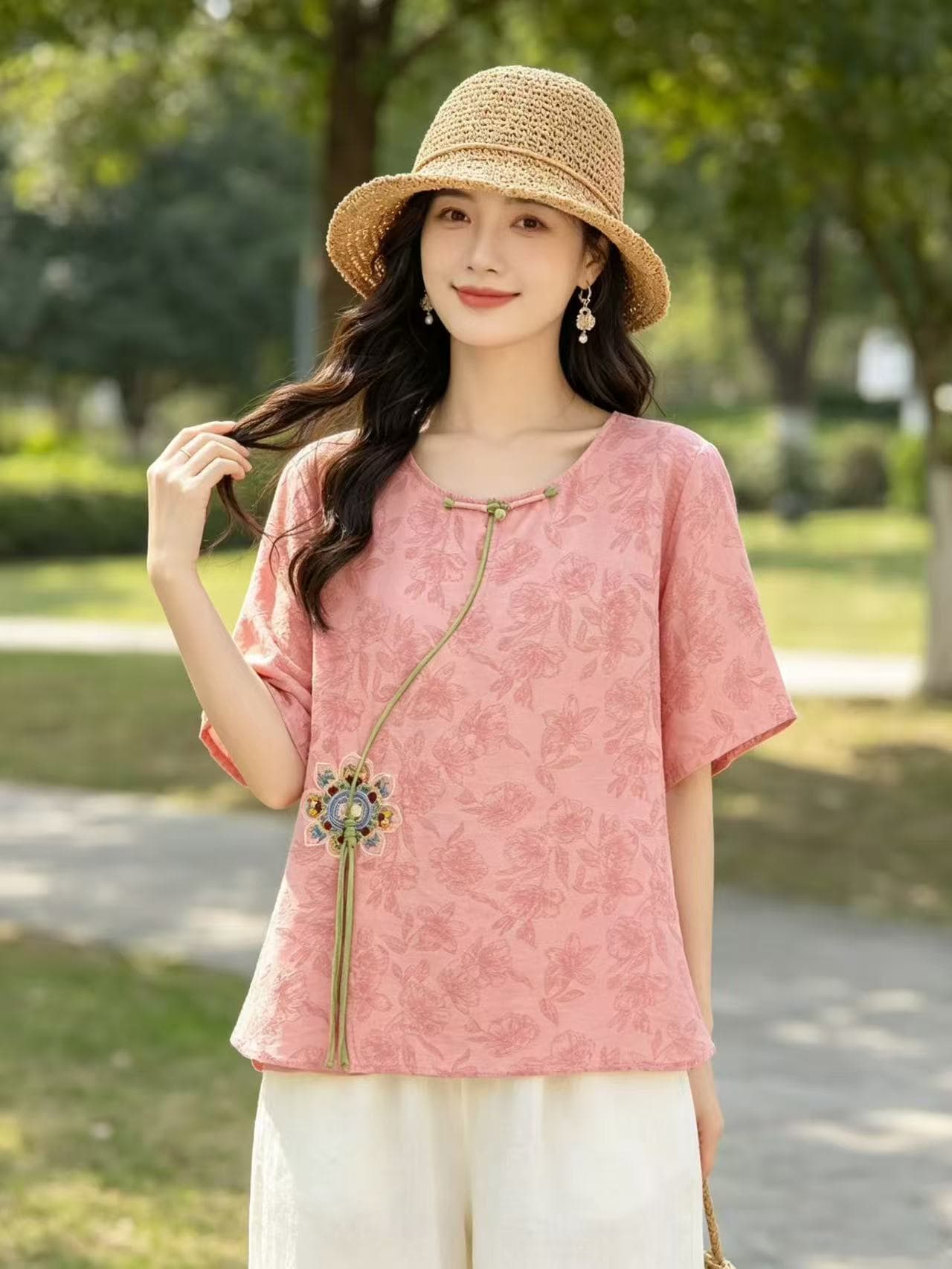 새로운 통기성 새로운 중식 라미 티셔츠 여성 셔츠 중년 엄마 레트로 국풍 Chic 자수 작은 셔츠 여름