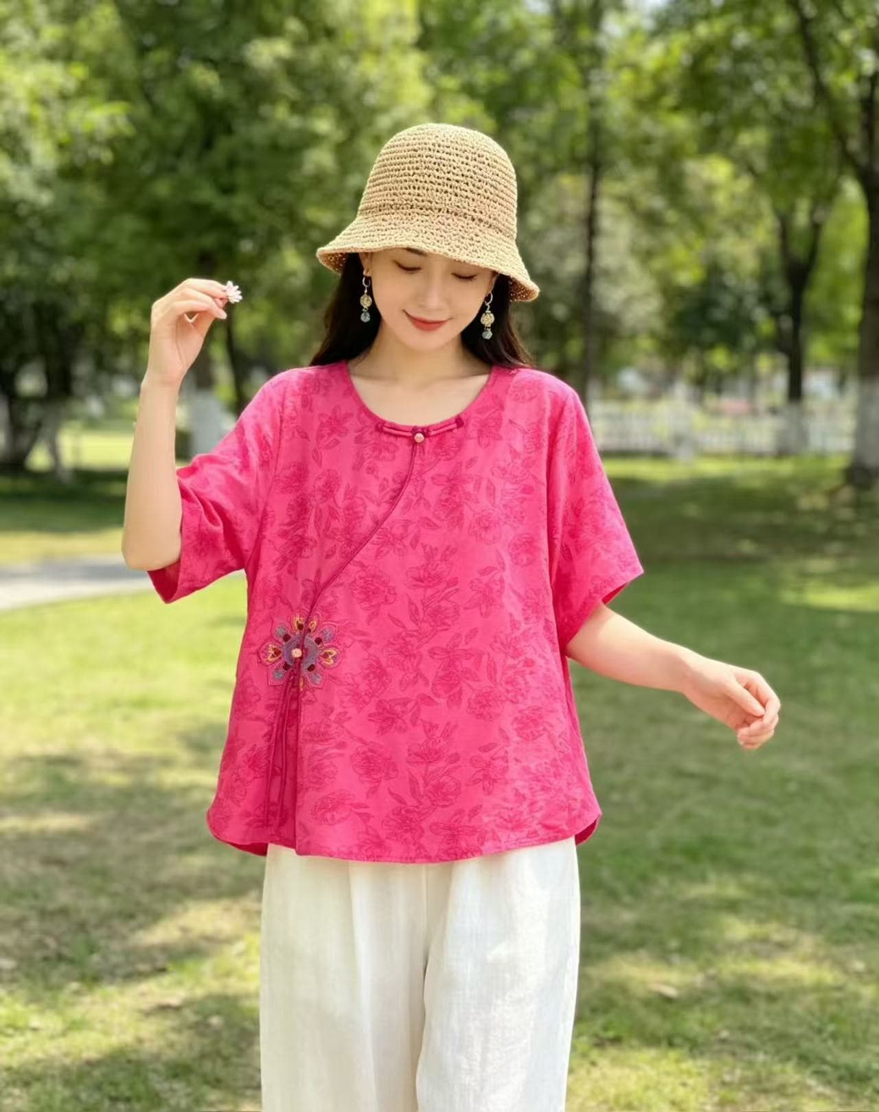 새로운 통기성 새로운 중식 라미 티셔츠 여성 셔츠 중년 엄마 레트로 국풍 Chic 자수 작은 셔츠 여름 상세 이미지 5