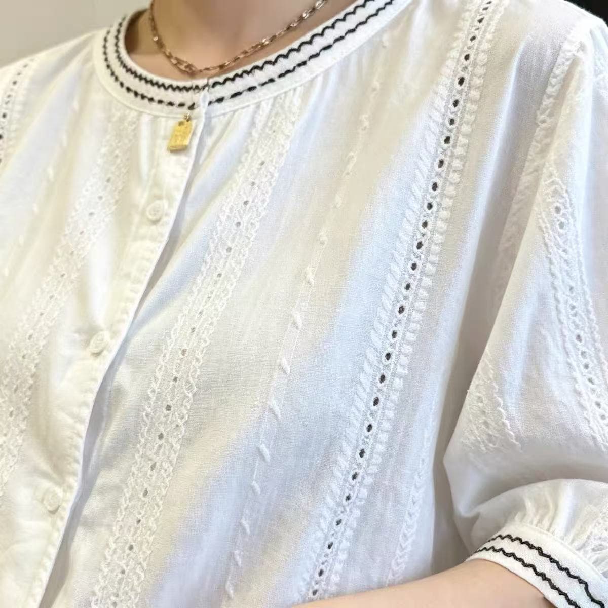 자이언트 잘 생긴 반팔 여성 셔츠 여름 2026 새로운 슈퍼 화재 연령 감소 작은 셔츠 고유 한 아름다운 한 첨부 된 의류 상세 이미지 7