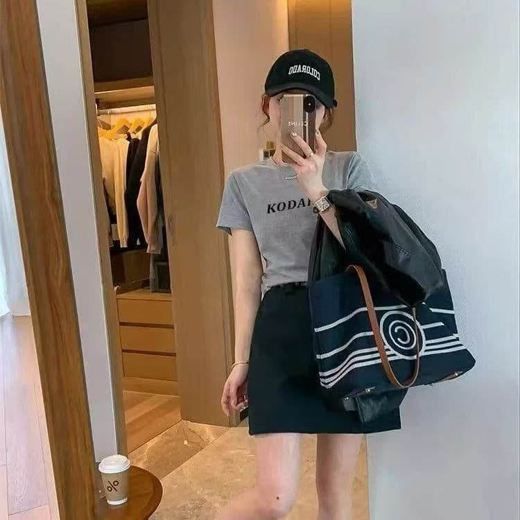 순면 40 220 그램 92 면 8 암모니아 Lun 한국 스타일 새로운 긍정적 인 어깨 반팔 티셔츠 여성 프린트 핫걸 맨위 상세 이미지 6