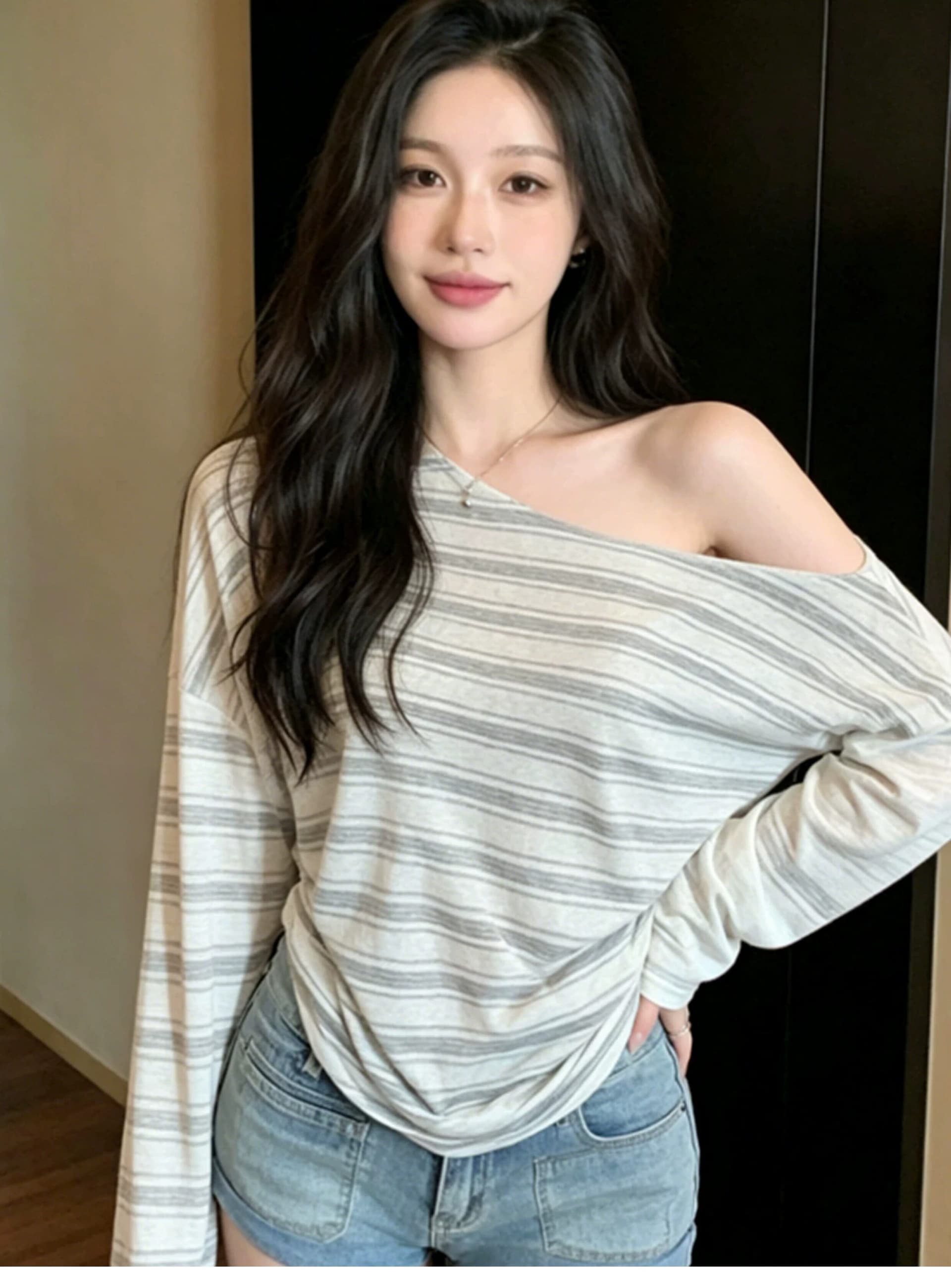 suuuicee 느슨함 한 여성 더블 스트라이프 디자인 비대칭 비스듬한 어깨 긴팔 티셔츠 순수한 욕망 루즈핏 맨위 상세 이미지 4