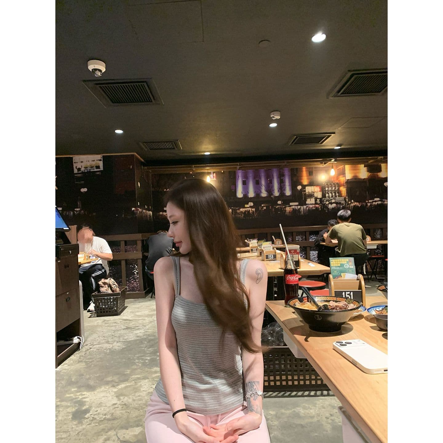 suuuicee 화 초점 높음 비전 수준 스트라이프 몸매 가꾸기 와이드 어깨끈 캐미솔 핫걸 맨위 이미지 3