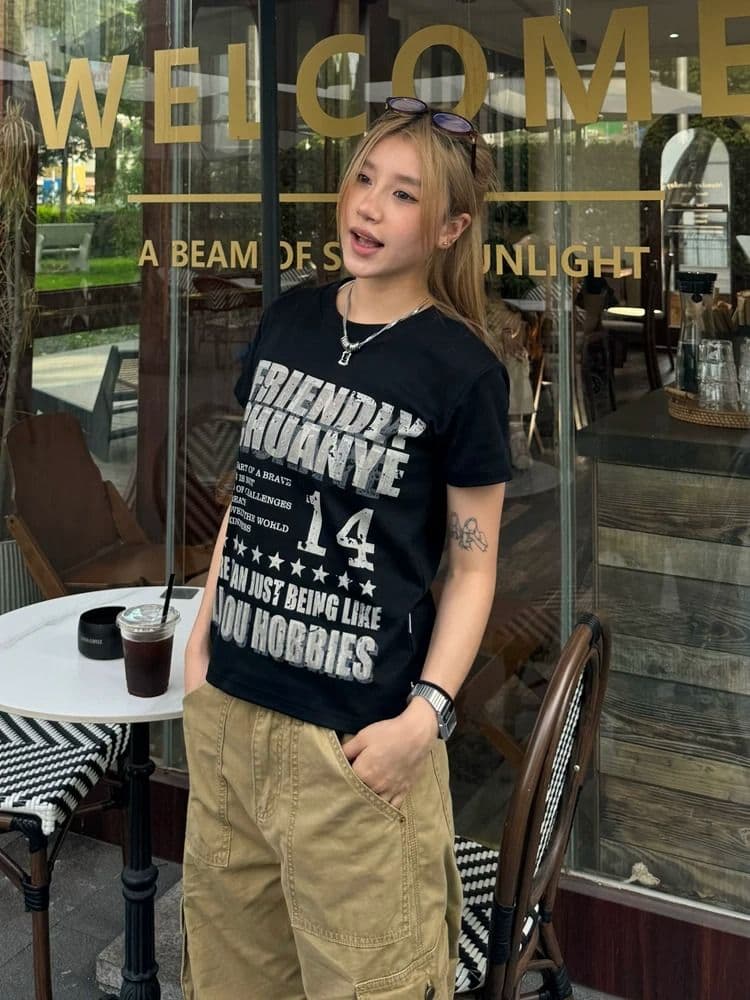 순면 40 220 그램 92 면 8 암모니아 Lun 한국 스타일 새로운 긍정적 인 어깨 반팔 티셔츠 여성 프린트 핫걸 맨위 이미지 2