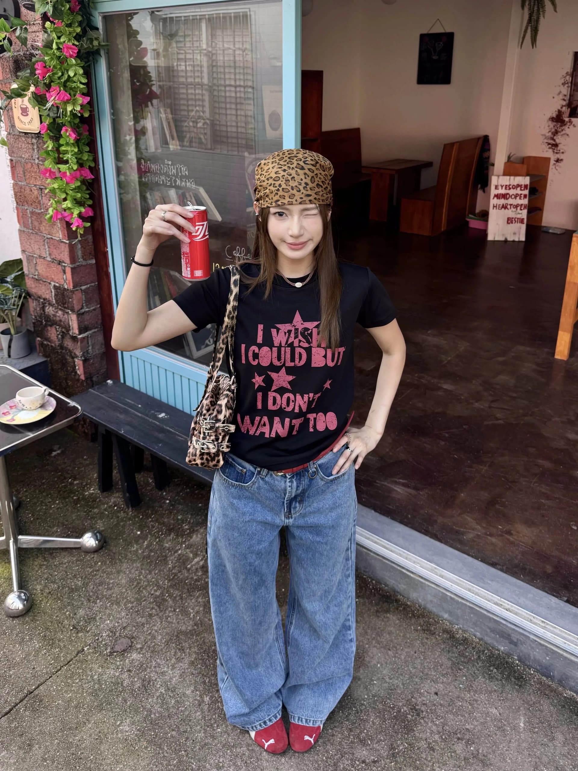 순면 40 220 그램 92 면 8 암모니아 Lun 한국 스타일 새로운 긍정적 인 어깨 반팔 티셔츠 여성 프린트 핫걸 맨위 이미지 4