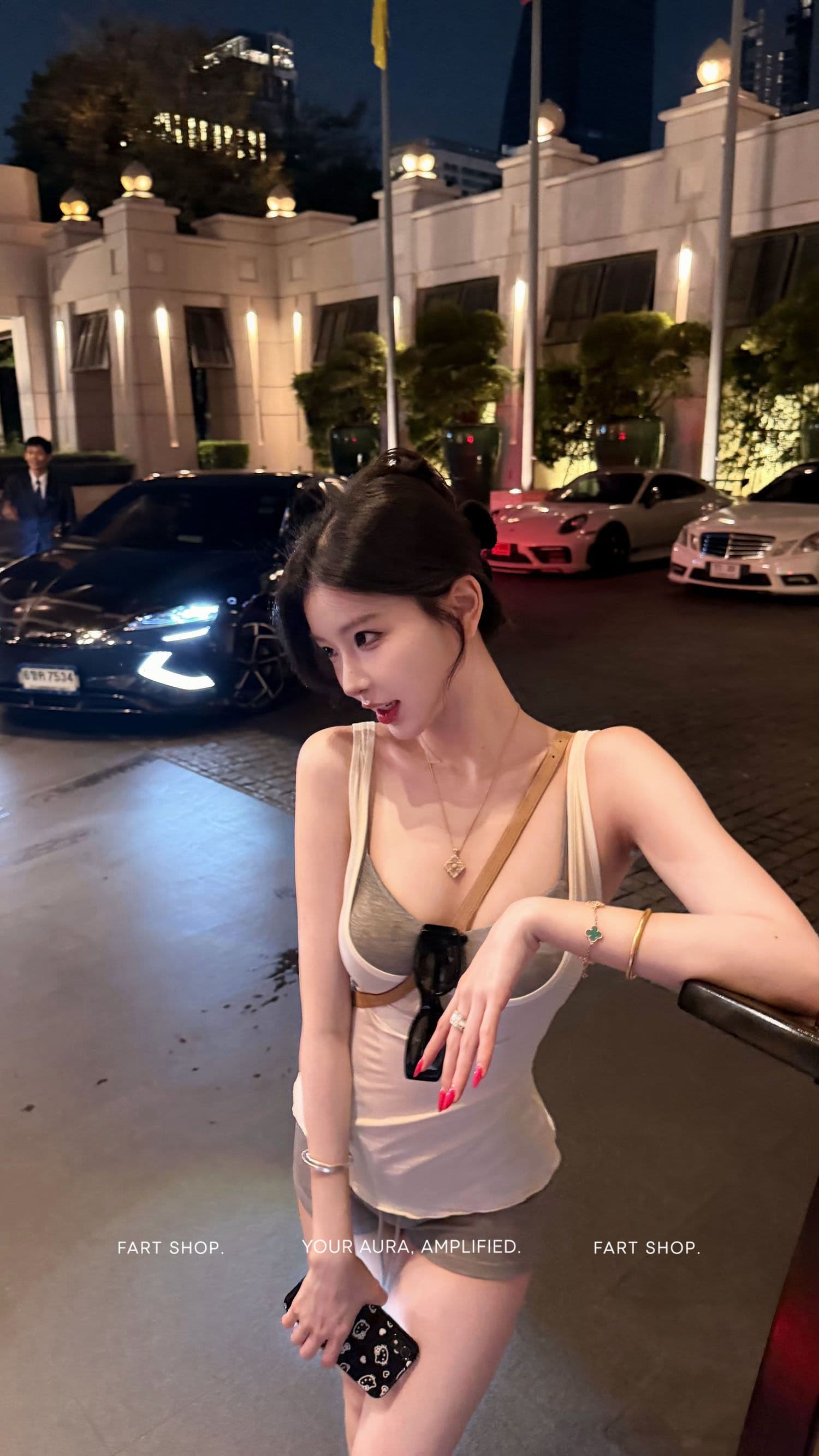 withmin 핫걸 캐주얼 세트 여성 2026 여름 새로운 배색 캐미솔 상세 이미지 5