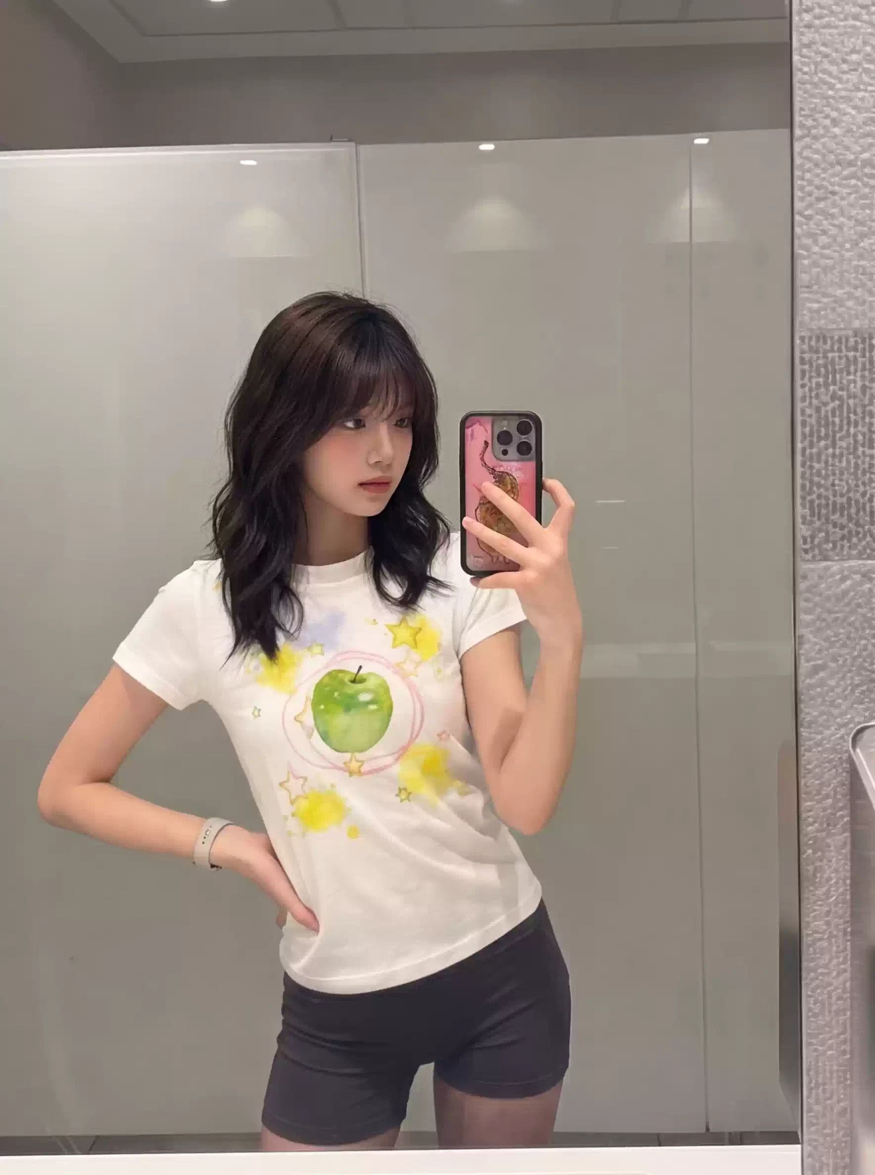 순면 40 220 그램 92 면 8 암모니아 Lun 한국 스타일 새로운 긍정적 인 어깨 반팔 티셔츠 여성 프린트 핫걸 맨위 이미지 4