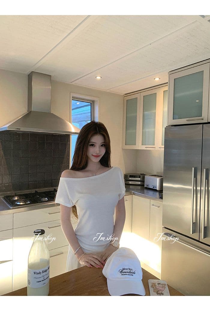 라이 경기 서울 화이트 비스듬한 칼라 오프숄더 반팔 티셔츠 여성 여름 허리 수축 몸매 가꾸기 디자인 센스 핫걸 다용도 짧은 맨위 상세 이미지 9