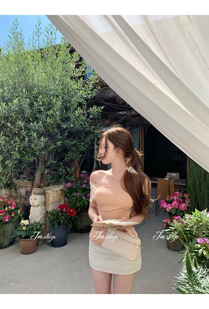 라이 경기 서울 화이트 비스듬한 칼라 오프숄더 반팔 티셔츠 여성 여름 허리 수축 몸매 가꾸기 디자인 센스 핫걸 다용도 짧은 맨위 상세 이미지 18