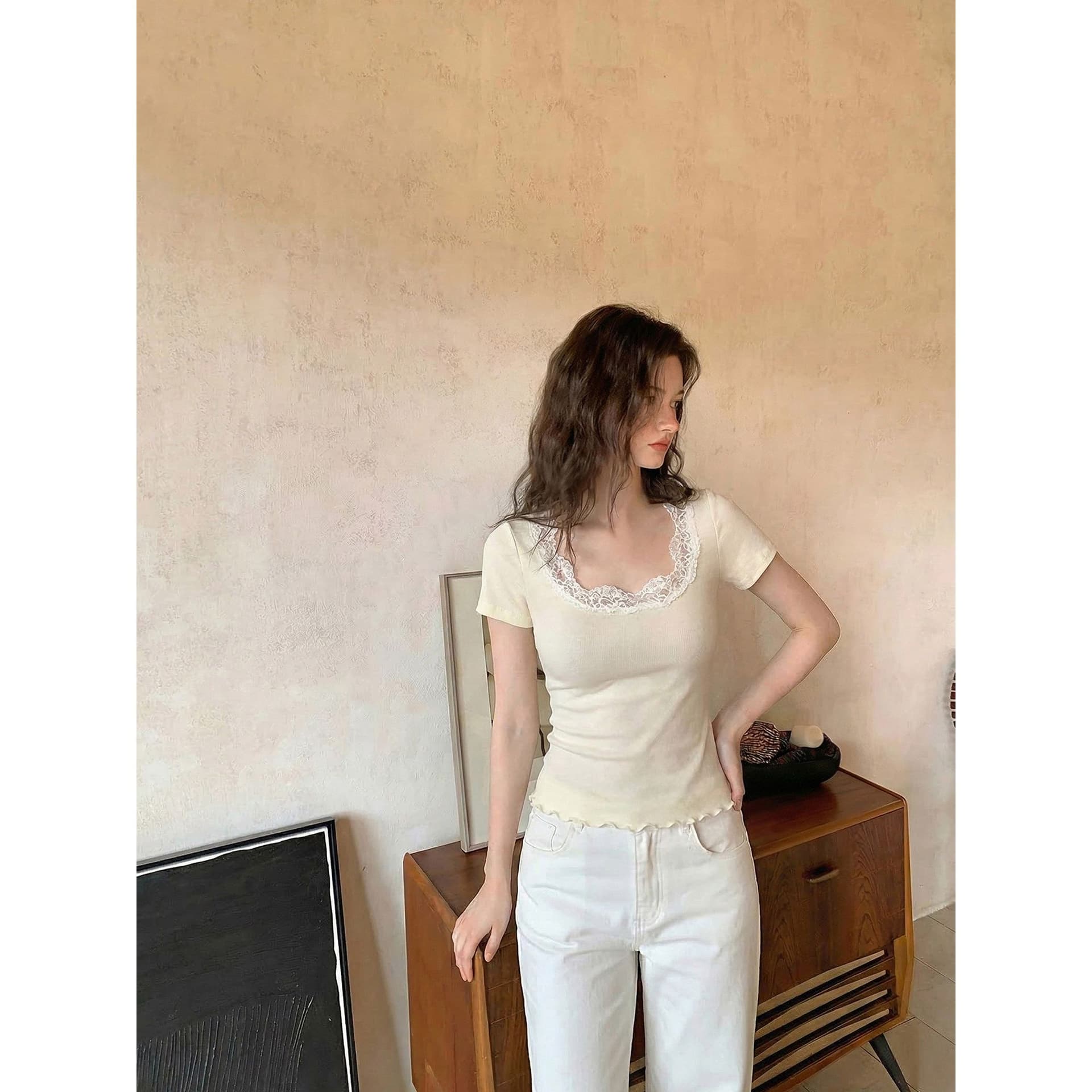 순수한 욕망 대 u 칼라 레이스 조각 반팔 티셔츠 여성 여름 긍정적 인 어깨 몸매 가꾸기 다용도 짧은 맨위 이미지 5