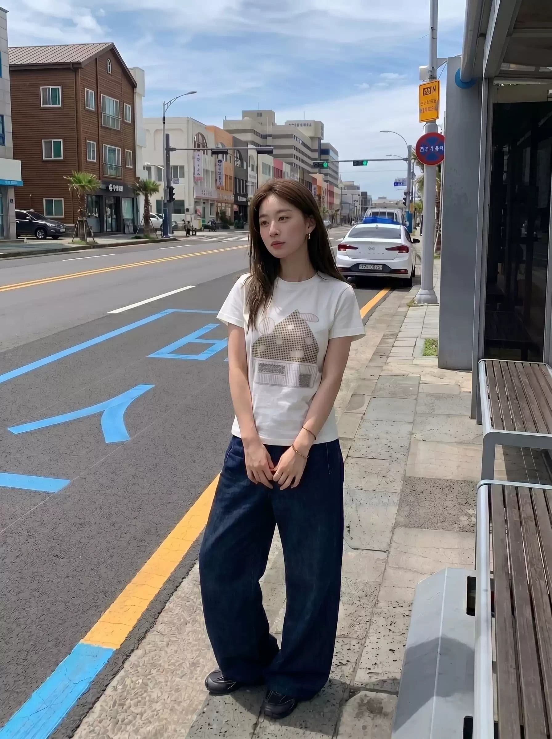 순면 40 220 그램 92 면 8 암모니아 Lun 한국 스타일 새로운 긍정적 인 어깨 반팔 티셔츠 여성 프린트 몸매 가꾸기 핫걸 맨위 이미지 4