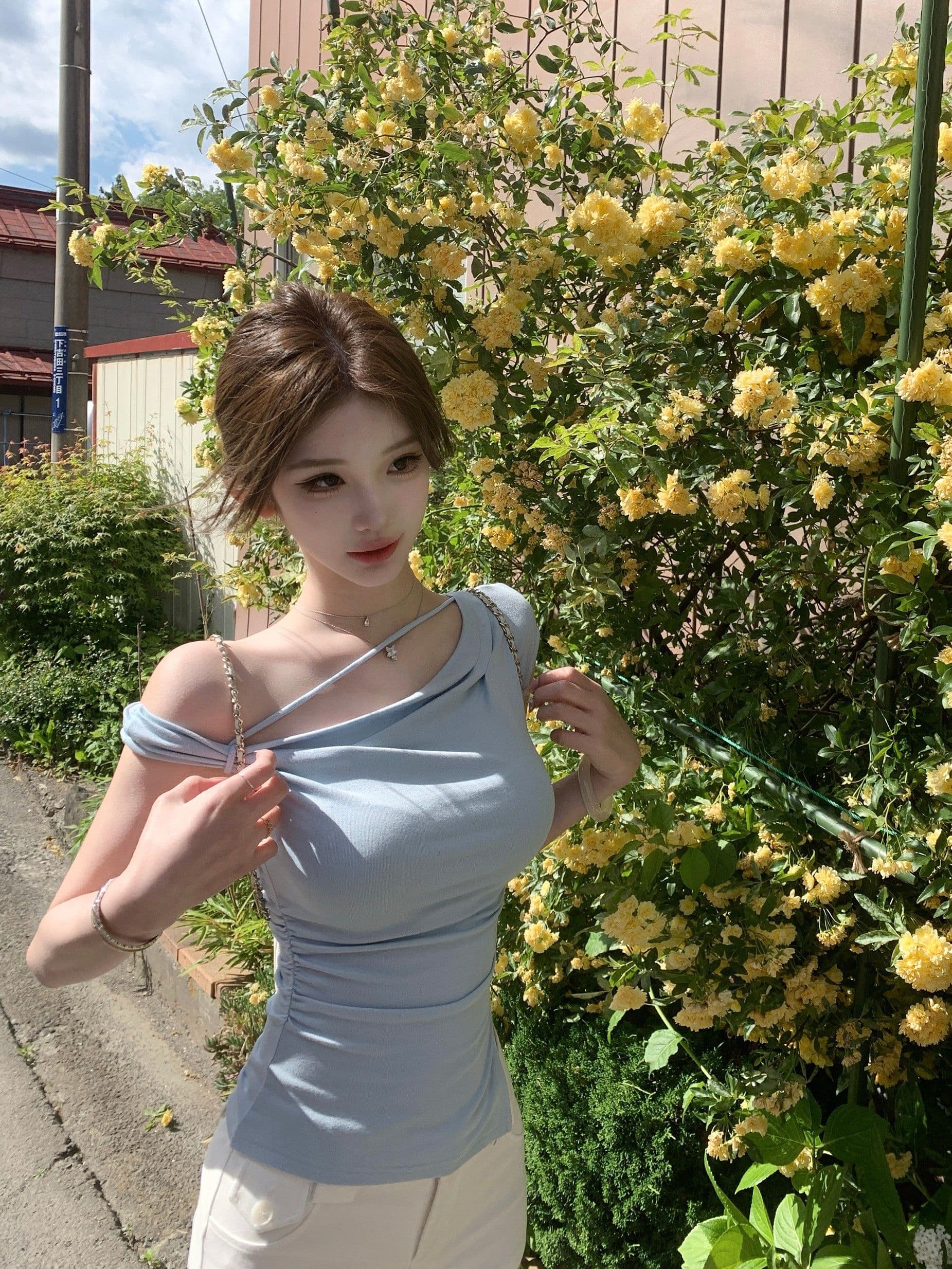 한 부서 핫걸 비스듬한 어깨 반팔 맨위 여성 여름 새로운 주름 허리 수축 몸매 가꾸기 슬림해 보이는 불규칙 티셔츠 작은 셔츠 이미지 4