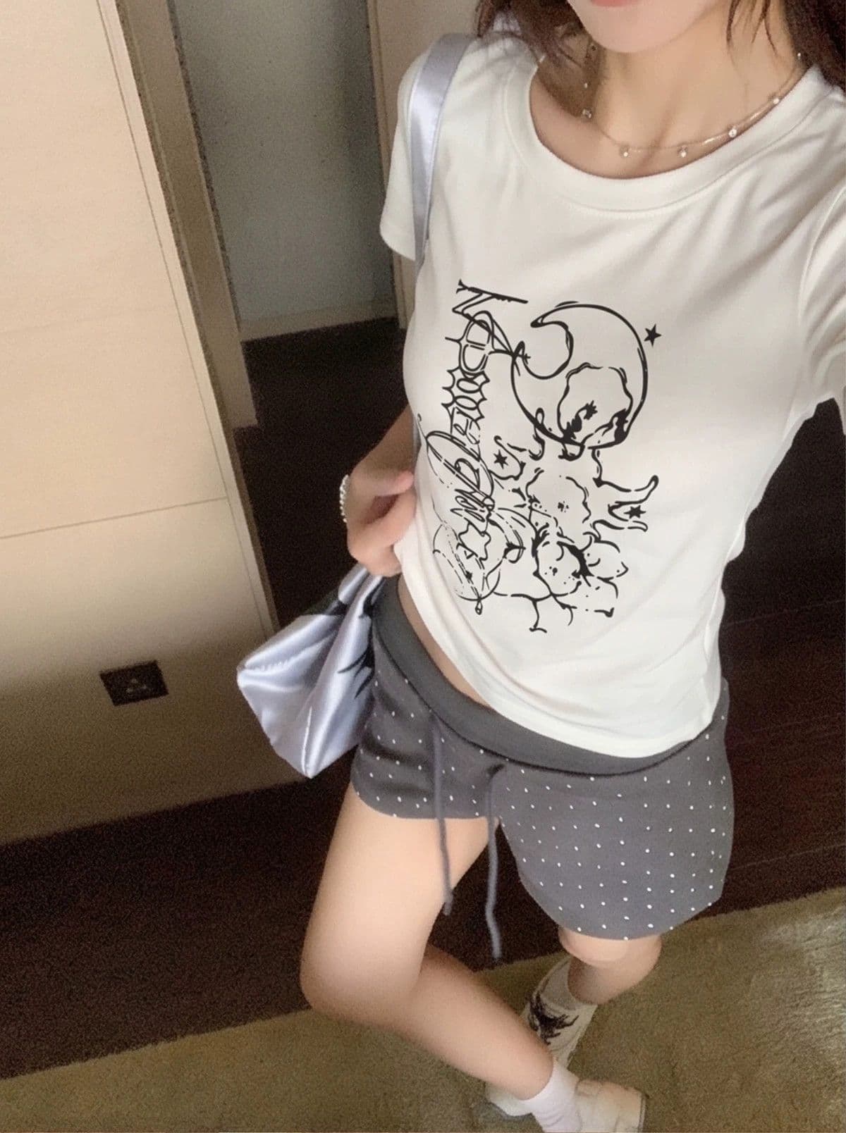순면 40 220 그램 92 면 8 암모니아 Lun 한국 스타일 새로운 긍정적 인 어깨 반팔 티셔츠 여성 프린트 몸매 가꾸기 핫걸 맨위 상세 이미지 3