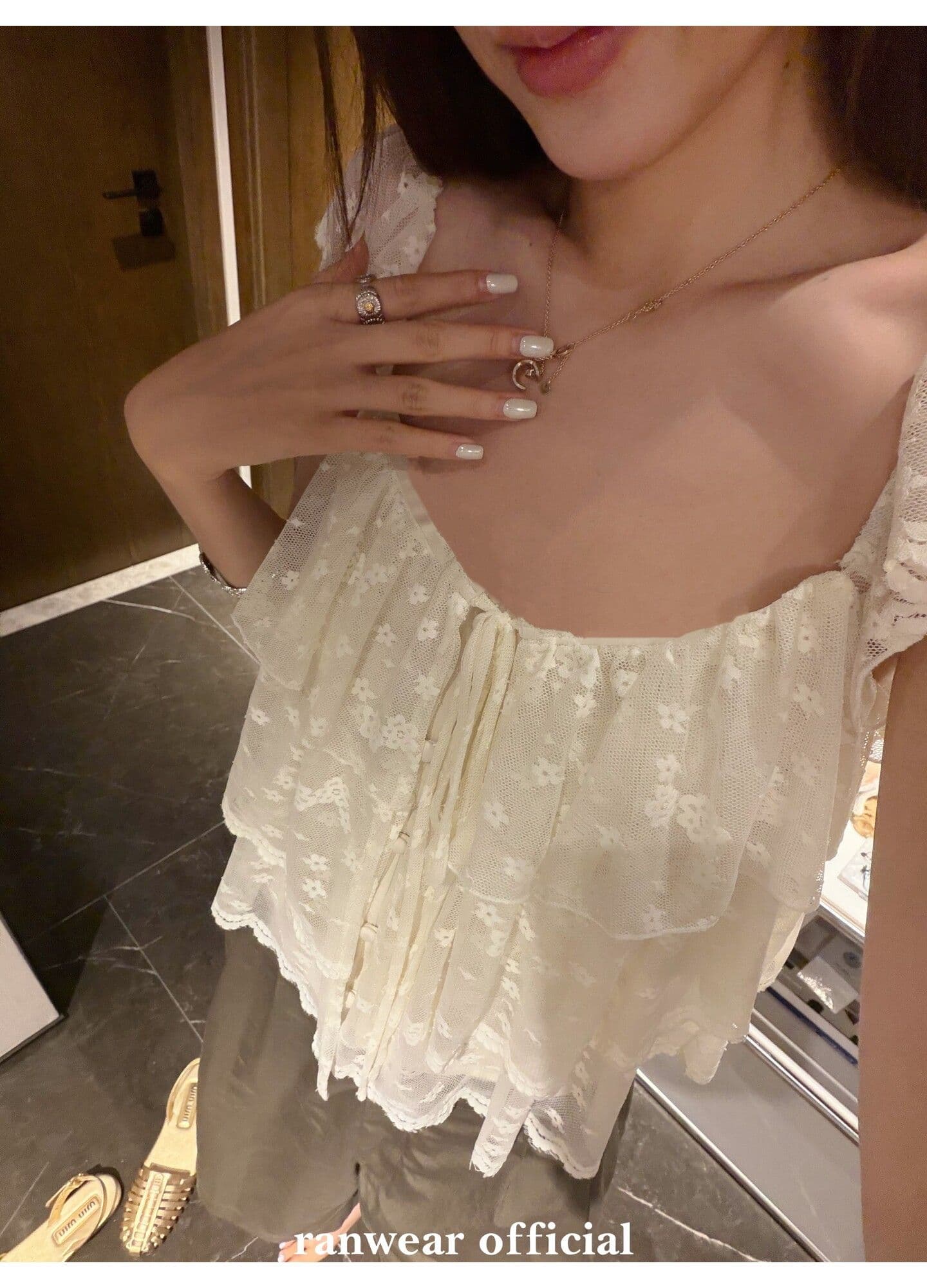 작은 대중 디자인 센스 빛 럭셔리 철자 레이스 패치워크 레이스 광장 칼라 요정 가스 작은 날다 소매 반팔 맨위 여성 여름 티셔츠 상세 이미지 17