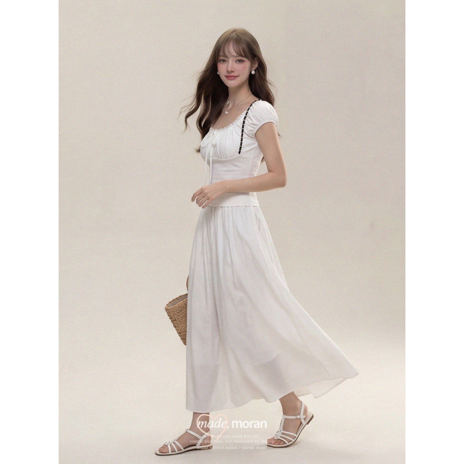 광장 칼라 레이스 반팔 맨위 여성 여름 새로운 순수한 욕망 바람 디자인 센스 펌프 로프 몸매 가꾸기 슬림해 보이는 화이트 티셔츠 이미지 5
