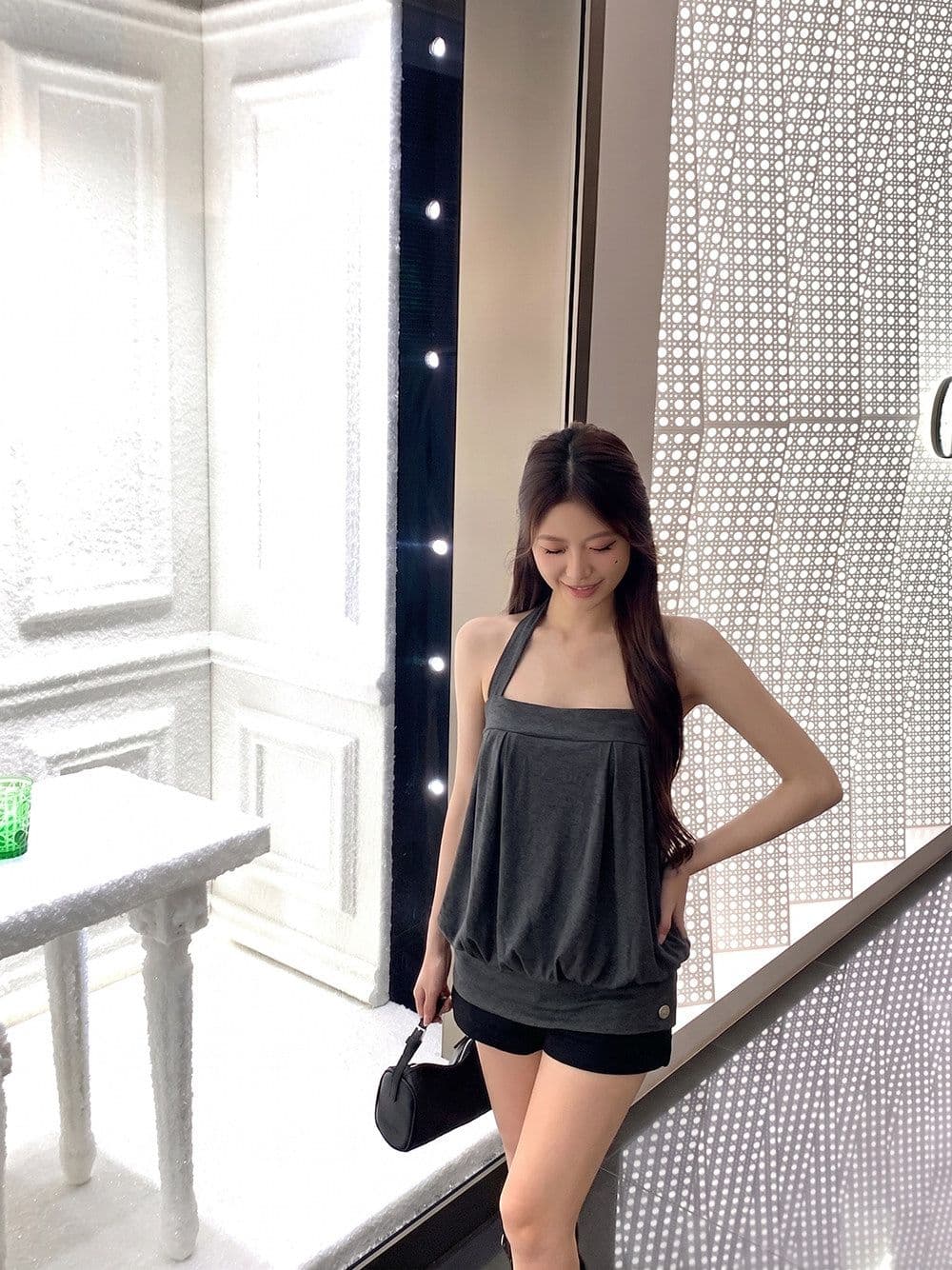 순수한 욕망 바람 어두운 회색 행침 목 튜브탑 캐미솔 여름 외출용 루즈핏 슬림해 보이는 민소매 꽃밭 짧은 맨위 상세 이미지 6