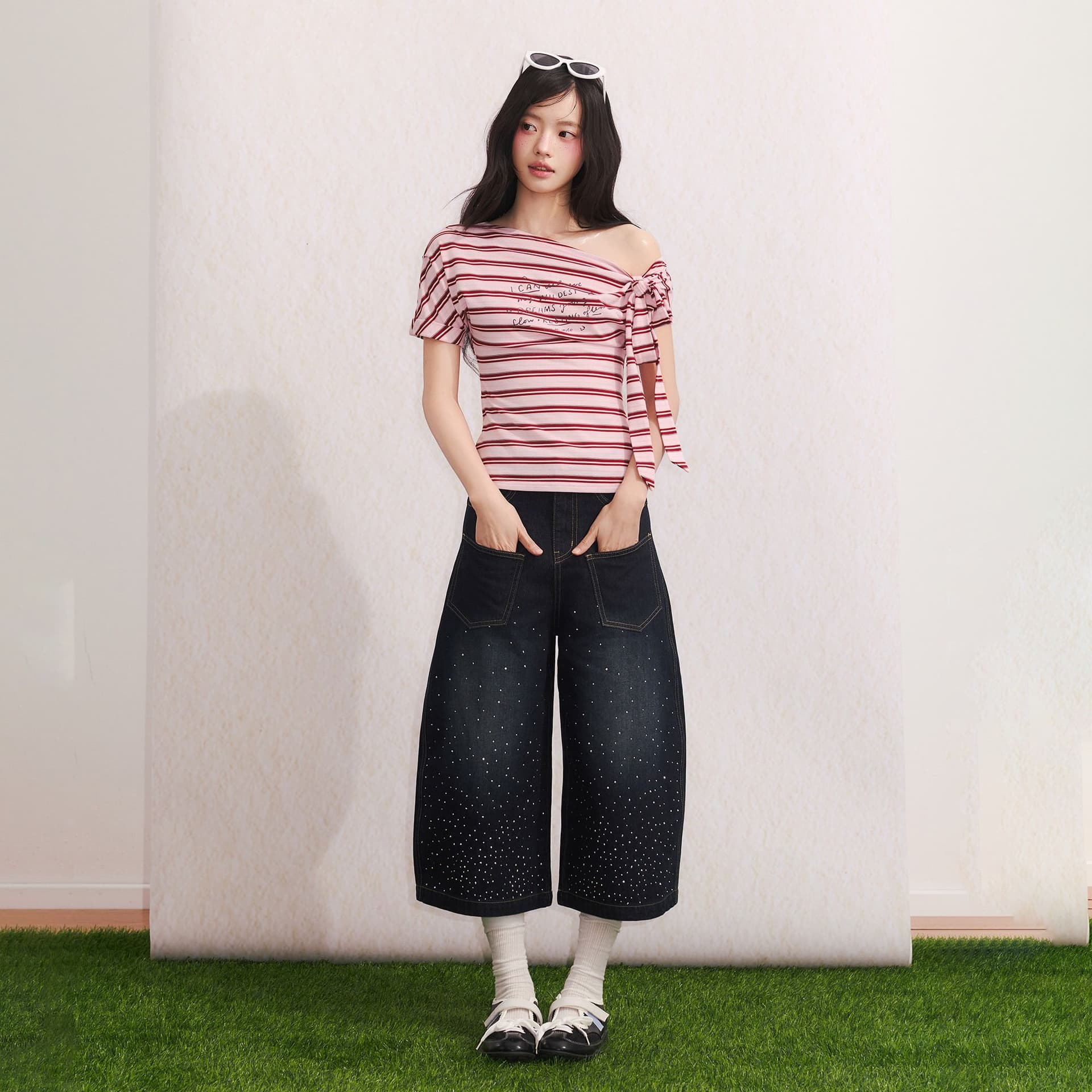 원본 품질 한국 스타일 핫걸 바람 스트라이프 비스듬한 어깨 반팔 티셔츠 여성 여름 몸매 가꾸기 슬림해 보이는 나비 매듭 스트랩 맨위 이미지 5