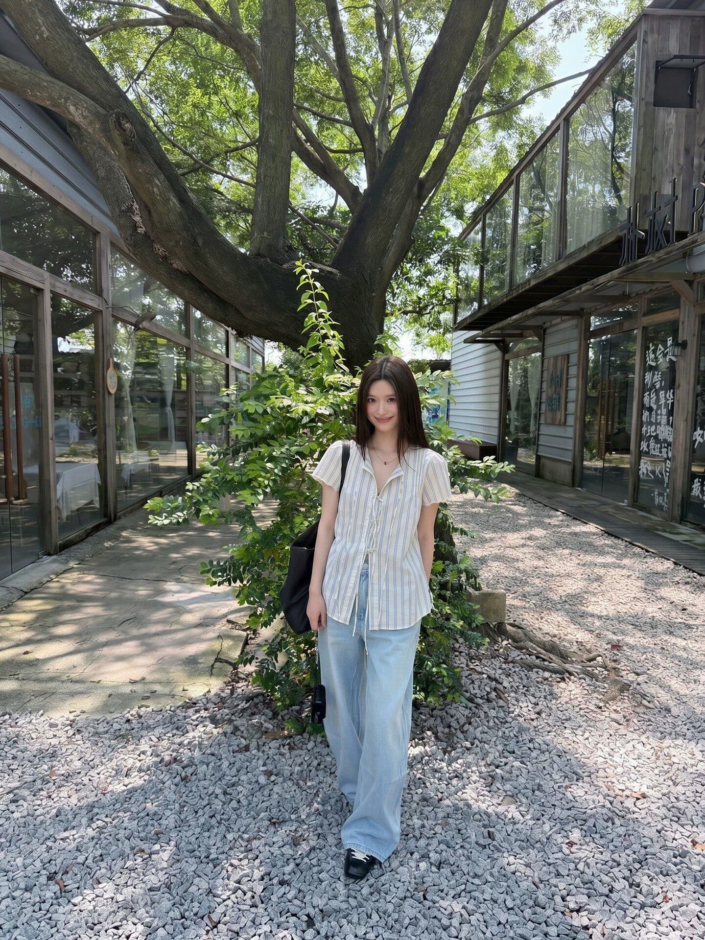 원본 컬러 짜임 기사 한 부서 스트라이프 반팔 여성 셔츠 여름 레이스 소매 레이스업 셔츠 루즈핏 맨위 상세 이미지 5