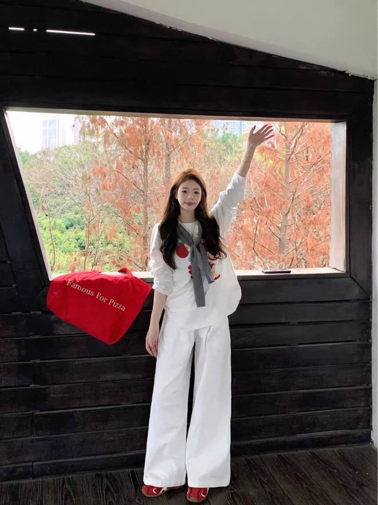 가을 순면 긴팔 티셔츠 여성 2026 한국 스타일 새로운 디자인 센스 프린트 다용도 기본 셔츠 맨위 상세 이미지 3