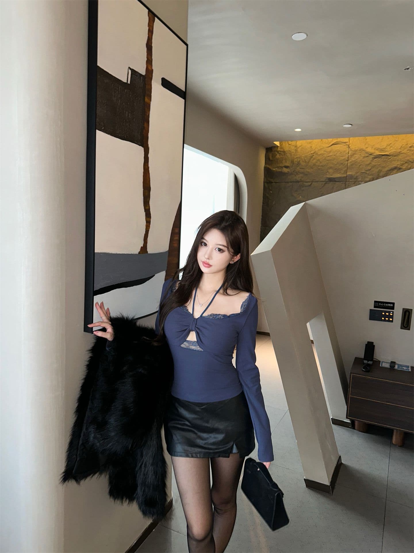 달콤한 욕망 교사 레이스 조각 벨트 가슴 패드 행침 목 티셔츠 비틀림 기본 셔츠 상세 이미지 16