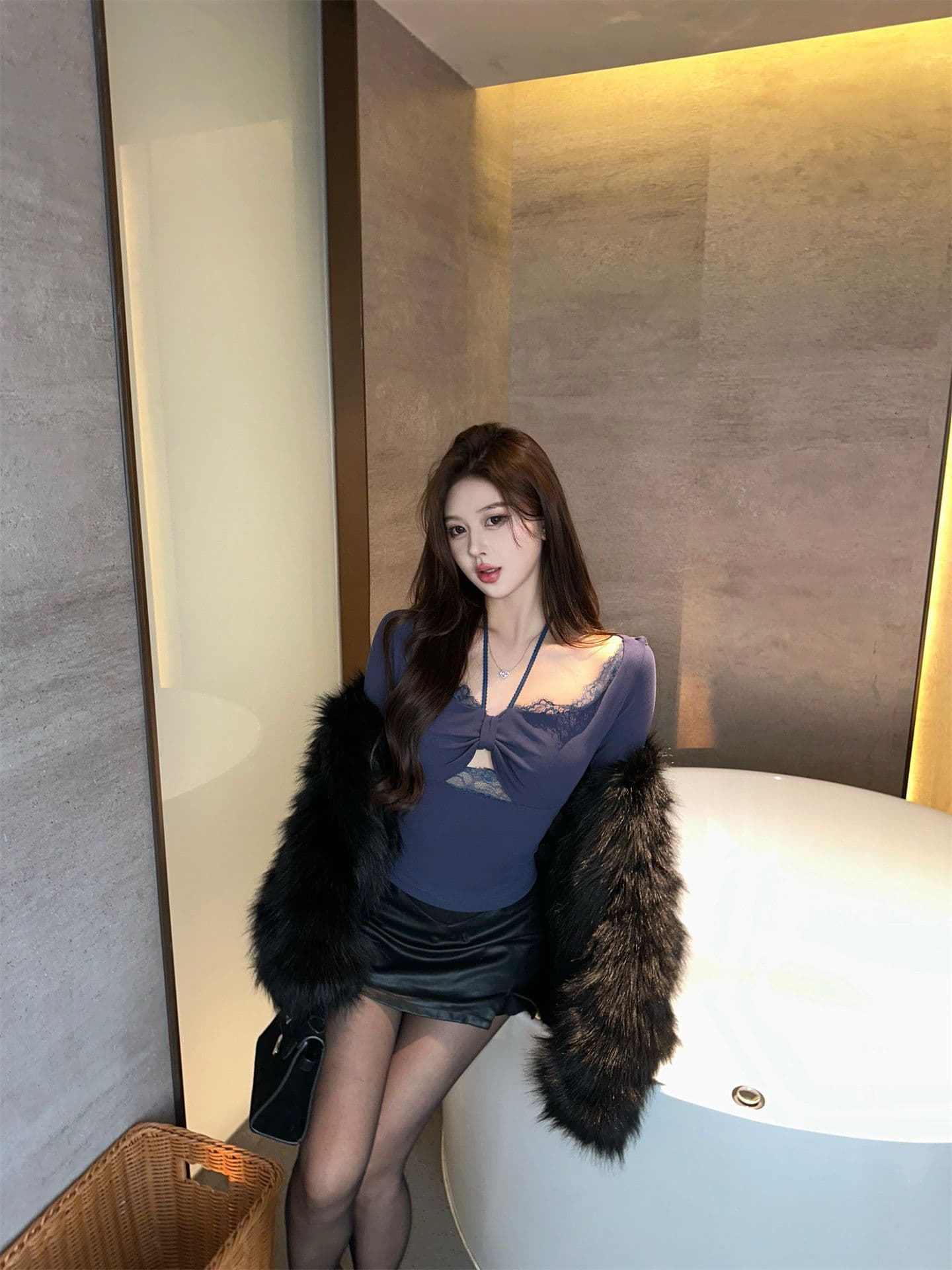 달콤한 욕망 교사 레이스 조각 벨트 가슴 패드 행침 목 티셔츠 비틀림 기본 셔츠 상세 이미지 20
